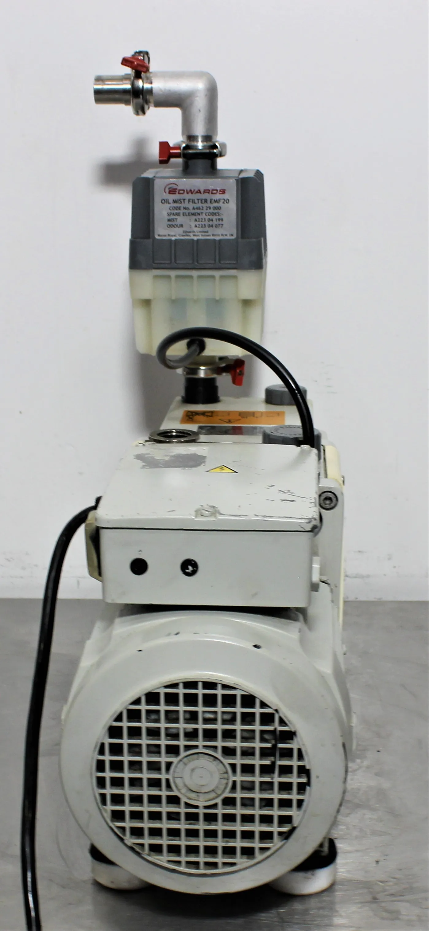 Edwards Vacuum Pump E2M30 Rotary Vane Vacuum Pump 208V