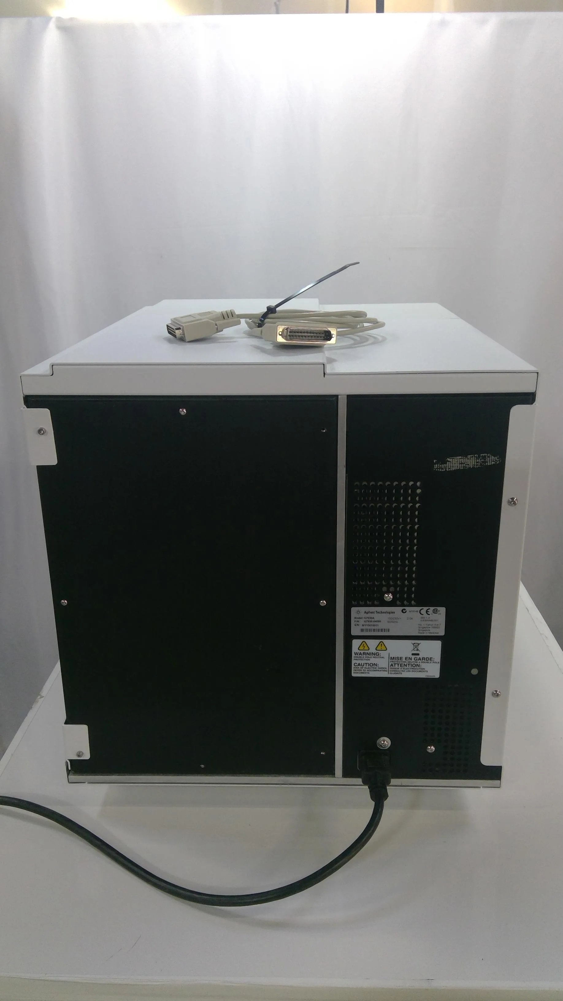 Agilent G7930A Dissolution Sampling Station, Model G7930A