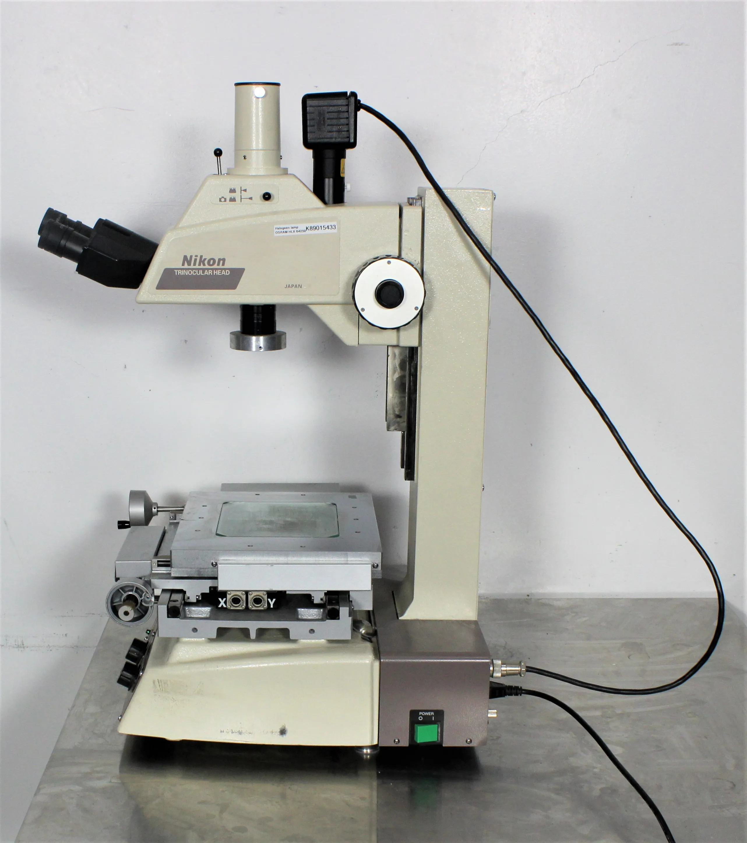 Nikon MM-410 Microscope