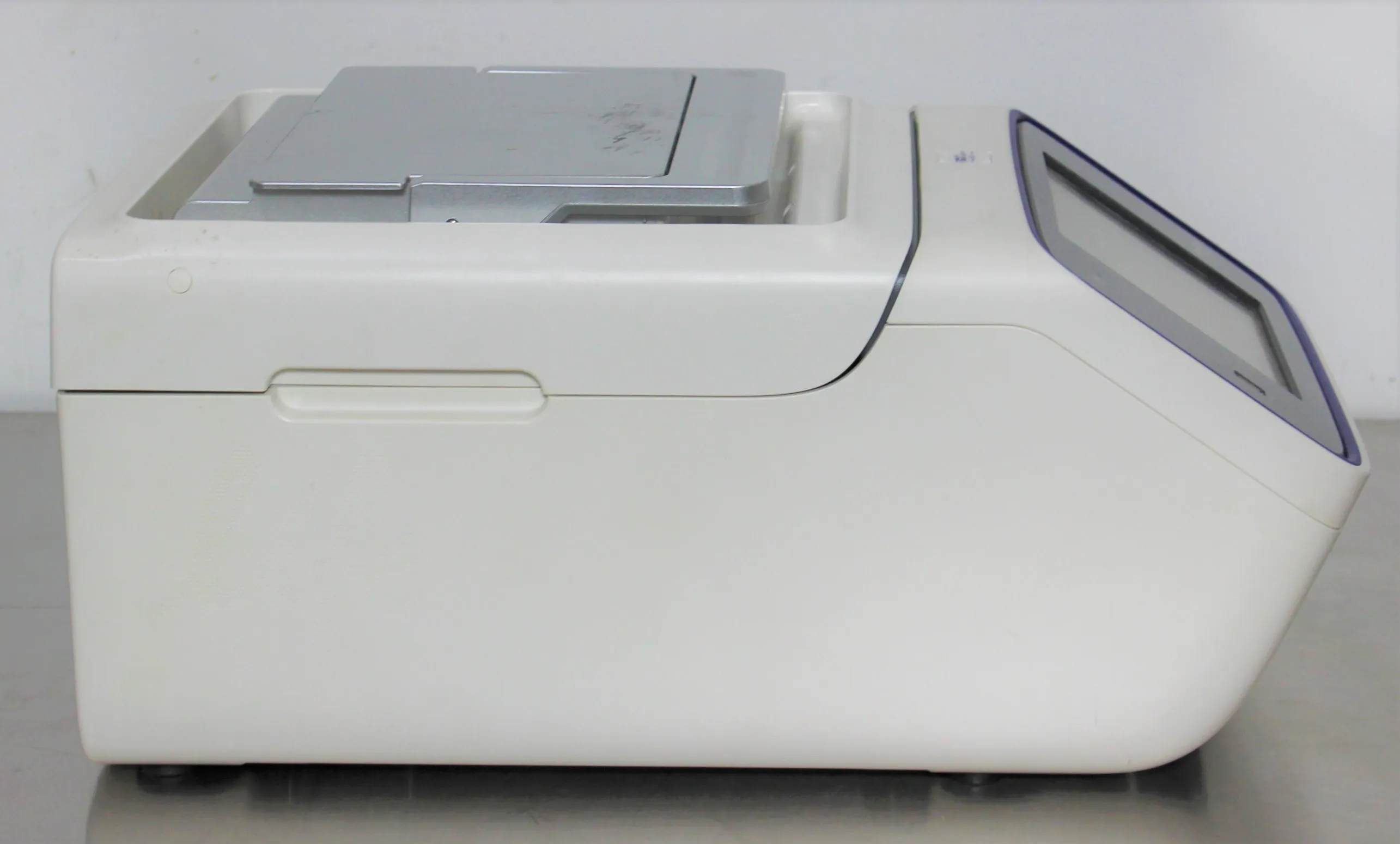 Applied Biosystems ProFlex 2xFlat PCR System 4483636R