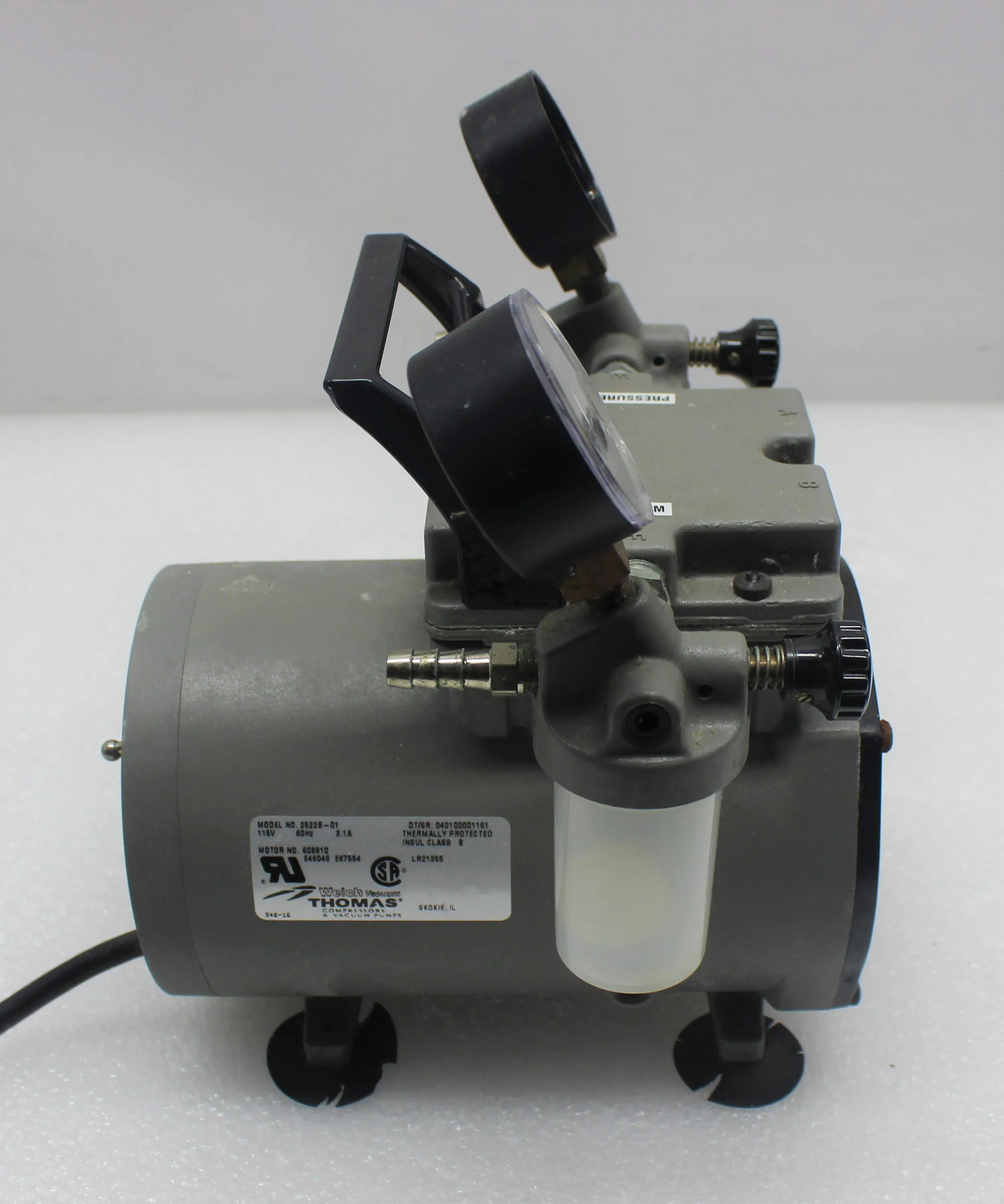 Welch 2522B-01 Vacuum Pump