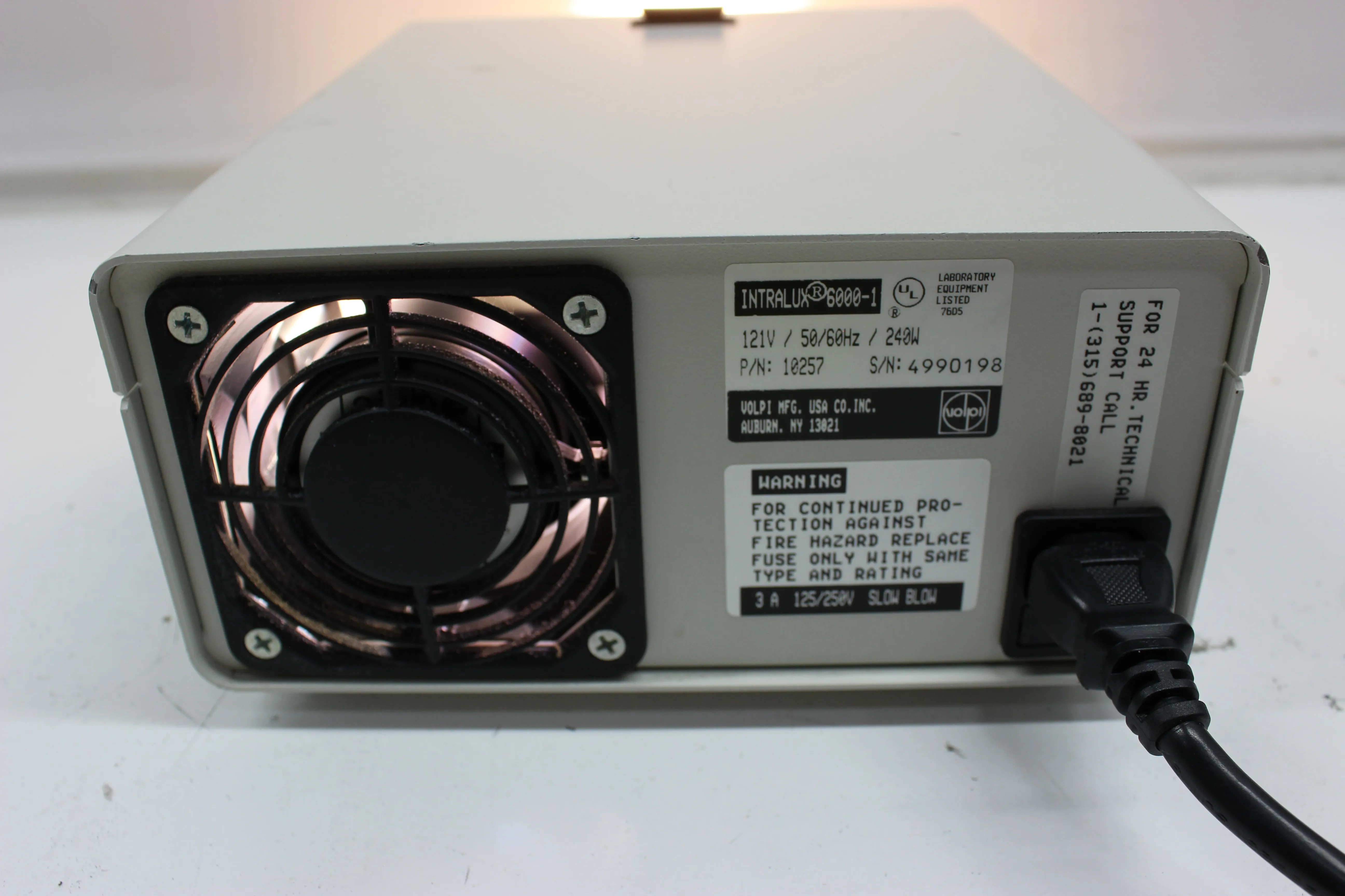 Volpi Intralux 6000-1 Light Source 10257 Fiber Optic Illuminator