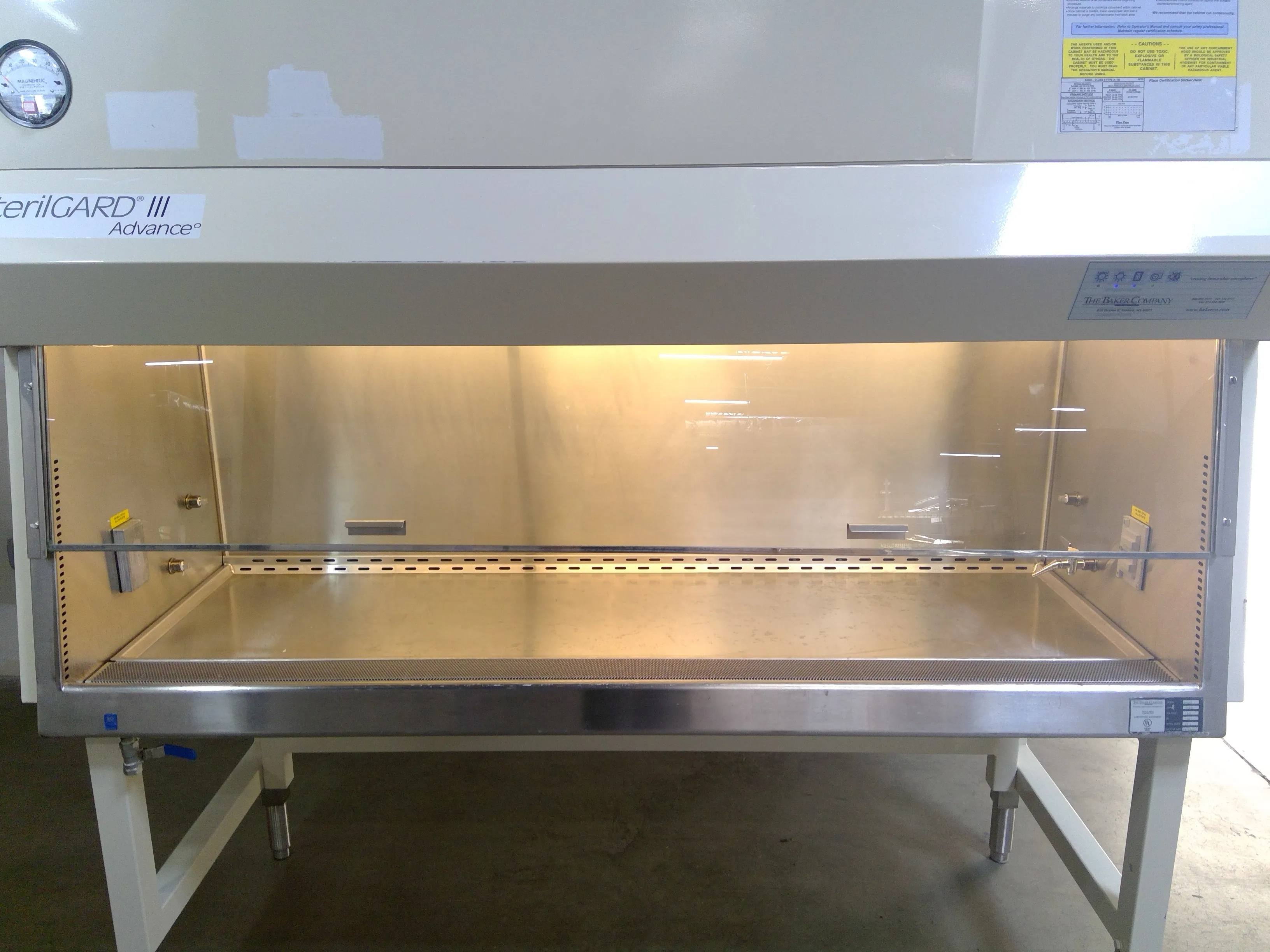 The Baker Company SterilGARD III Advance SG603 Biological Safety Cabinet