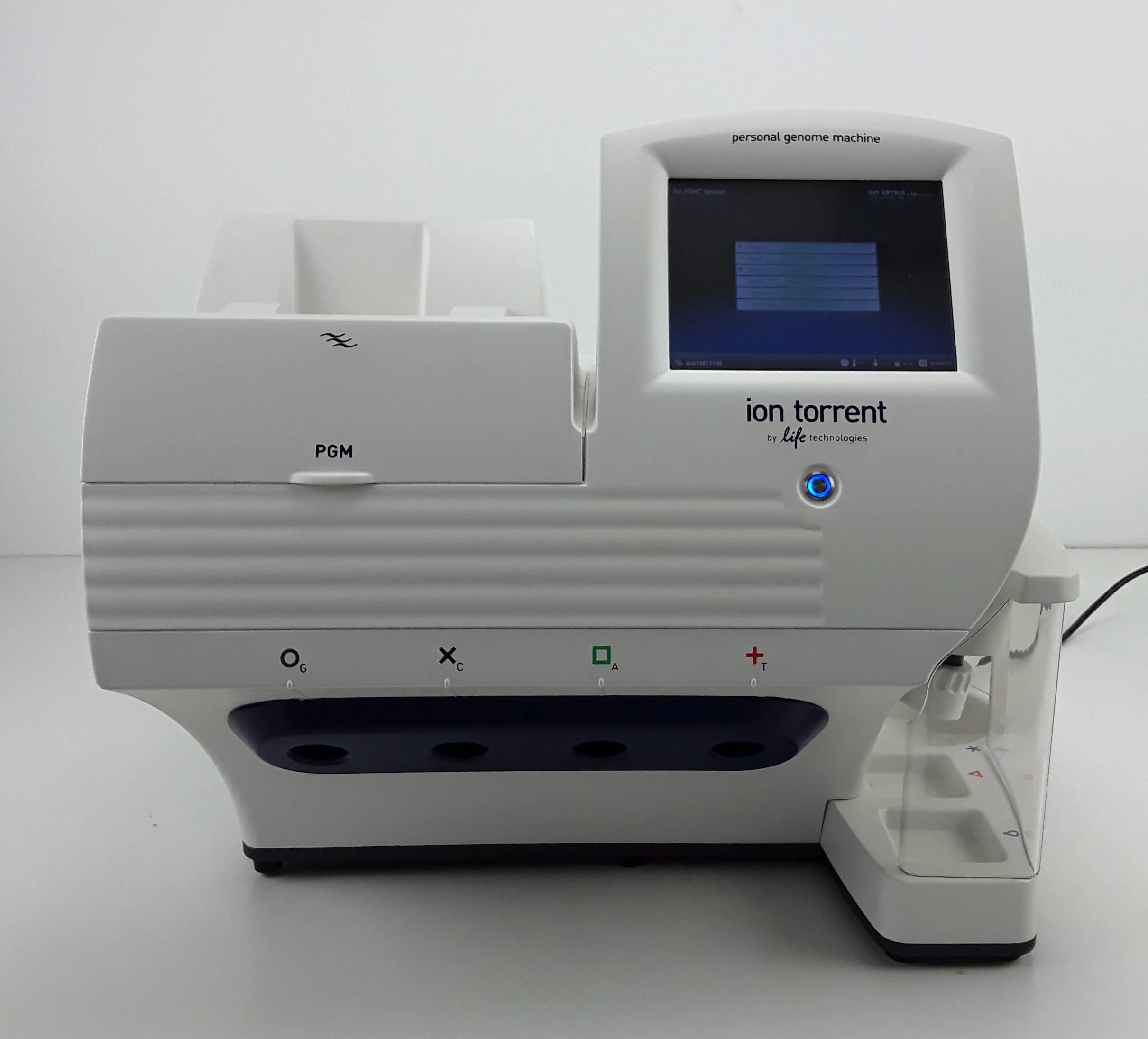 Life Technologies Personal Genome Machine 7467 DNA Sequencer