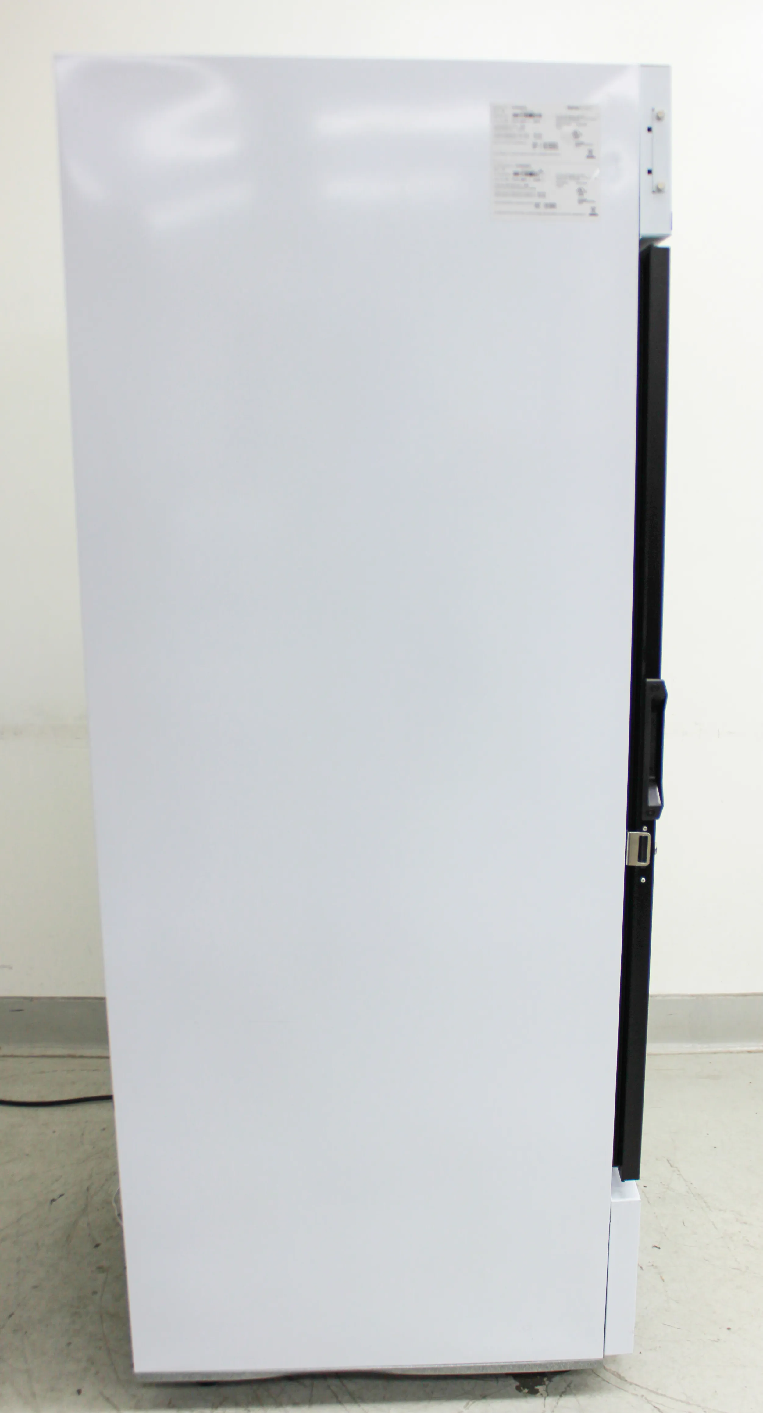 Fisherbrand Isotemp General Purpose Laboratory Refrigerator Model GTFBG25RPGA