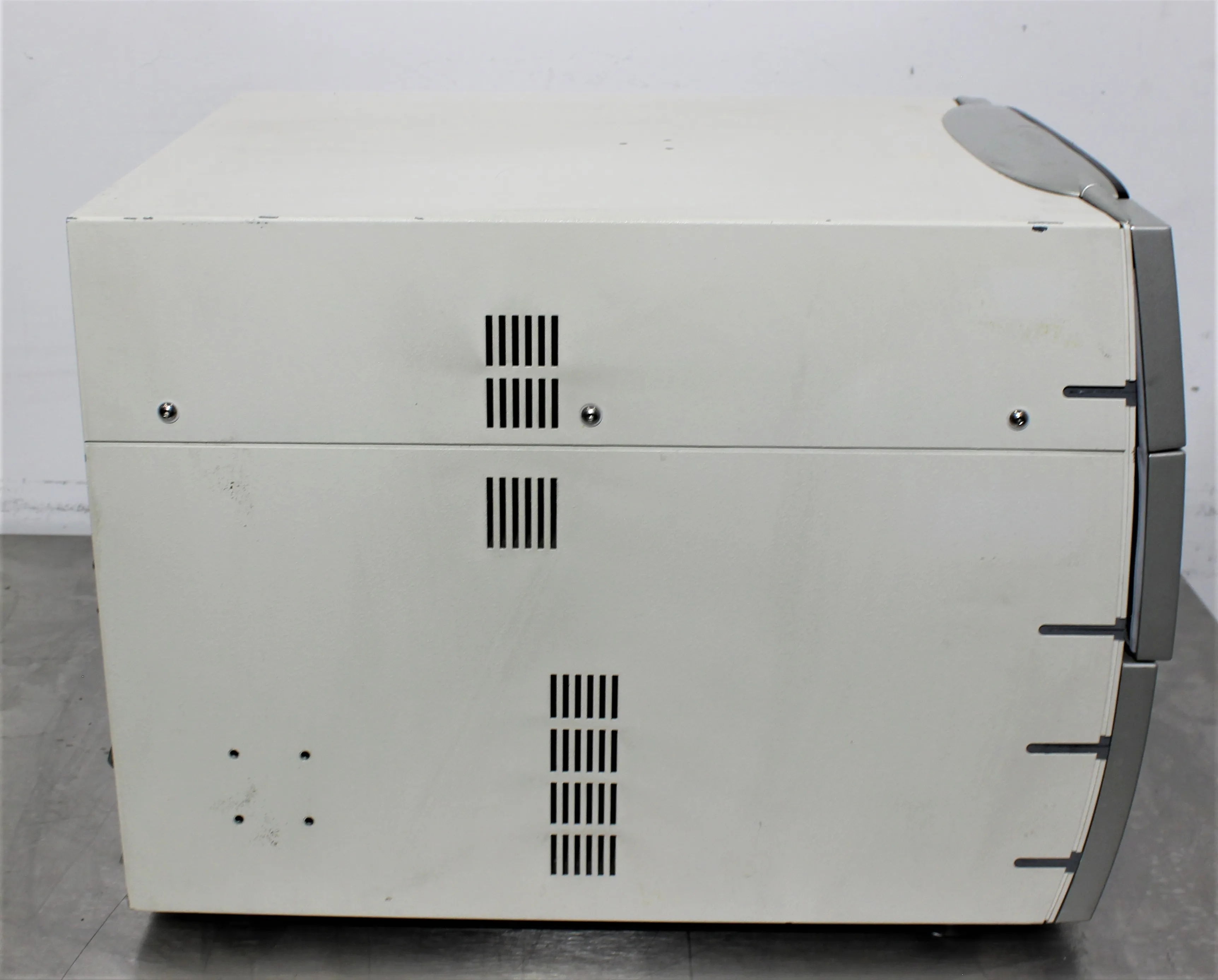 Dionex DC-1 Detector/Chromatography Module