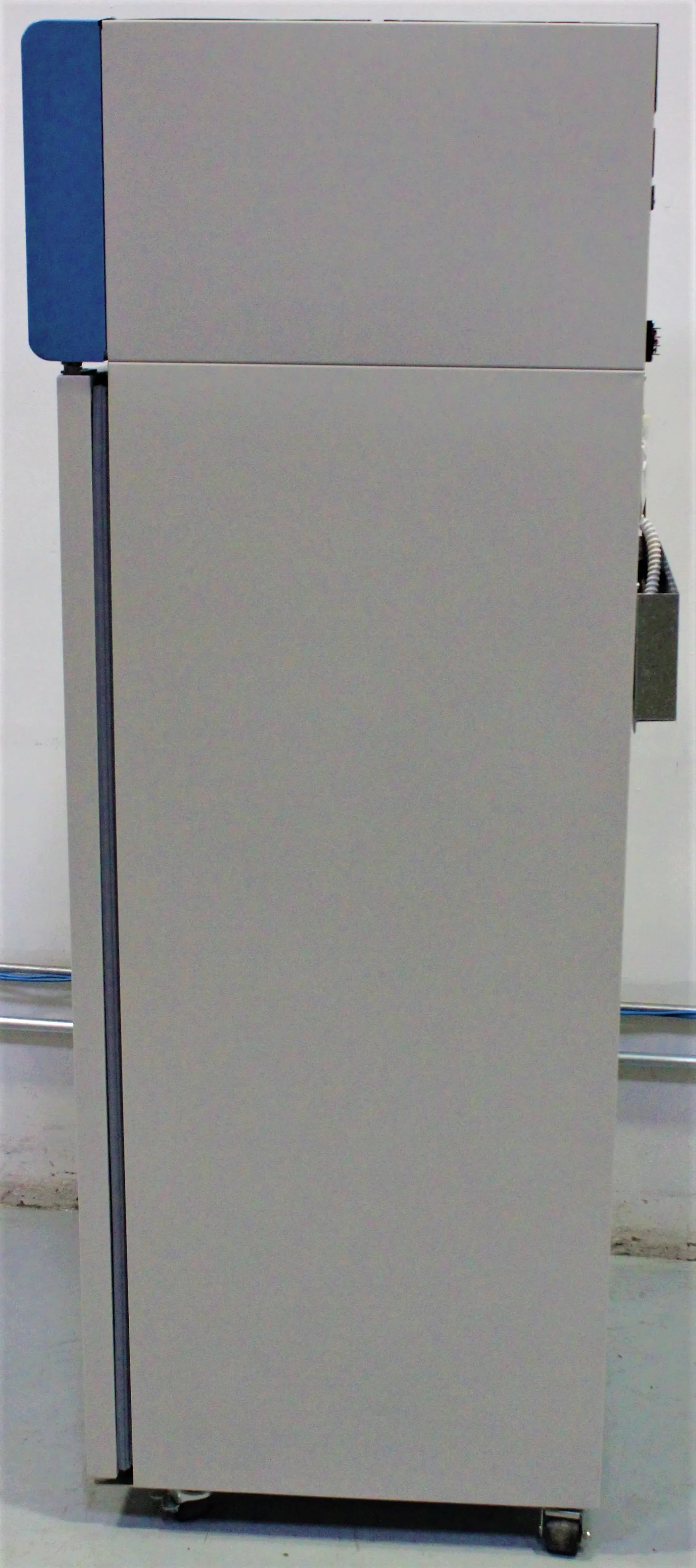 Thermo Scientific REL1204A Laboratory Refrigerator