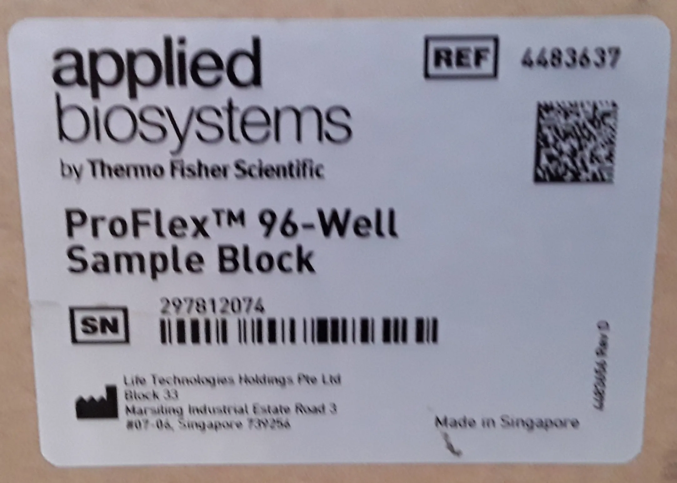 Applied Biosystems ProFlex 96-Well PCR Thermal Cycler