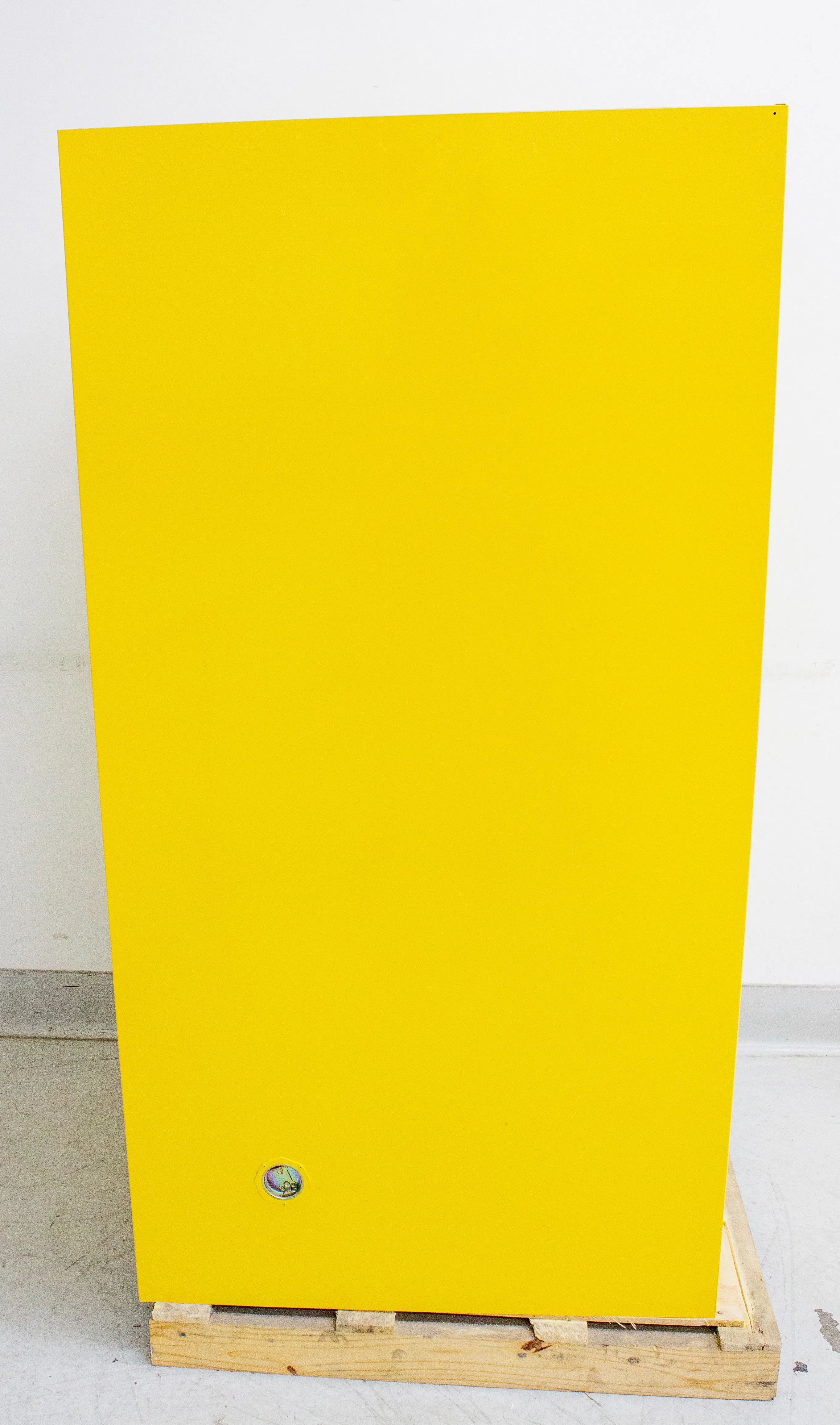 Uline Standard Flammable Storage Cabinet, Yellow, 60 Gallon H-1565S-Y