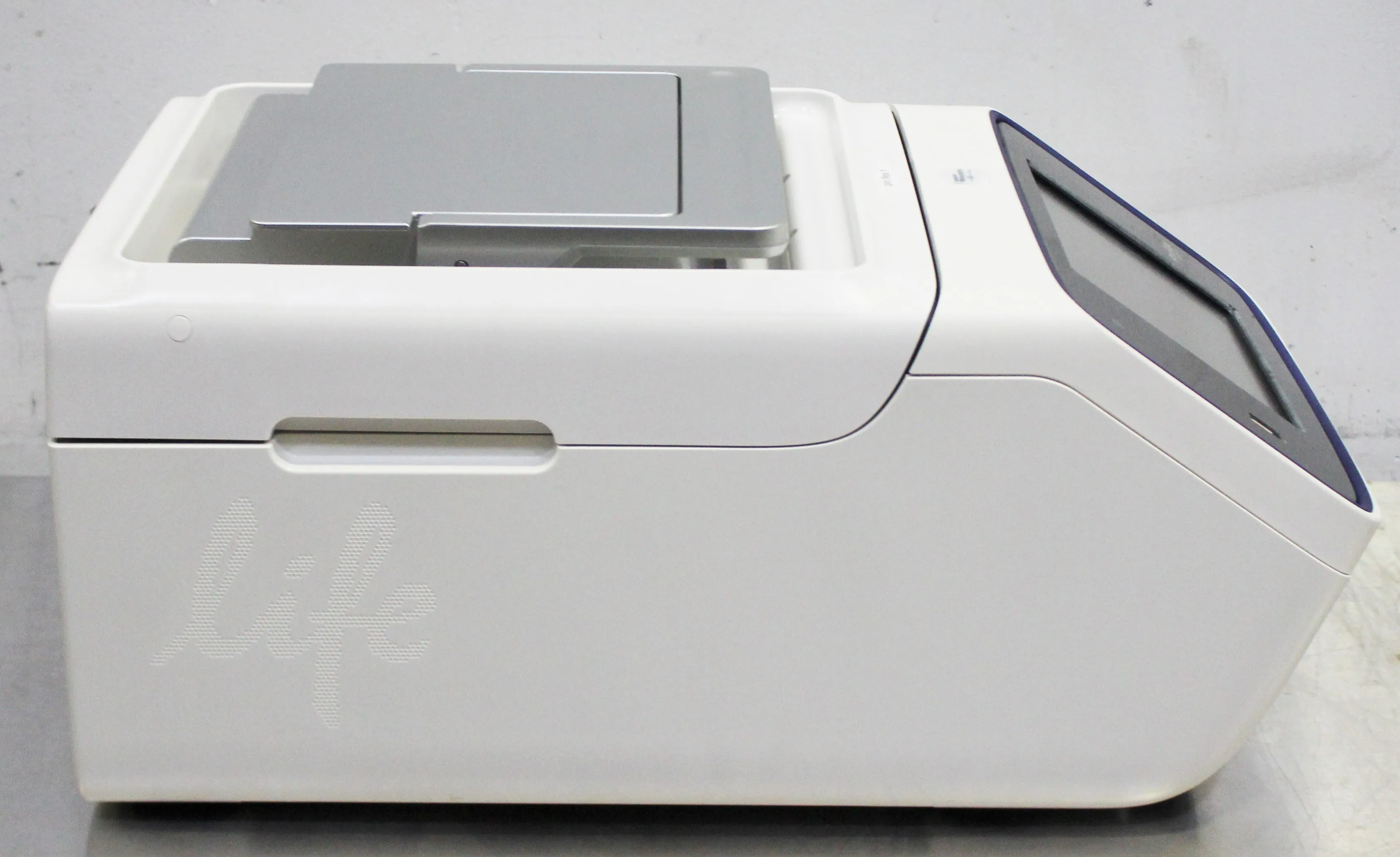 Applied Biosystems ProFlex 2 x 384-well PCR System