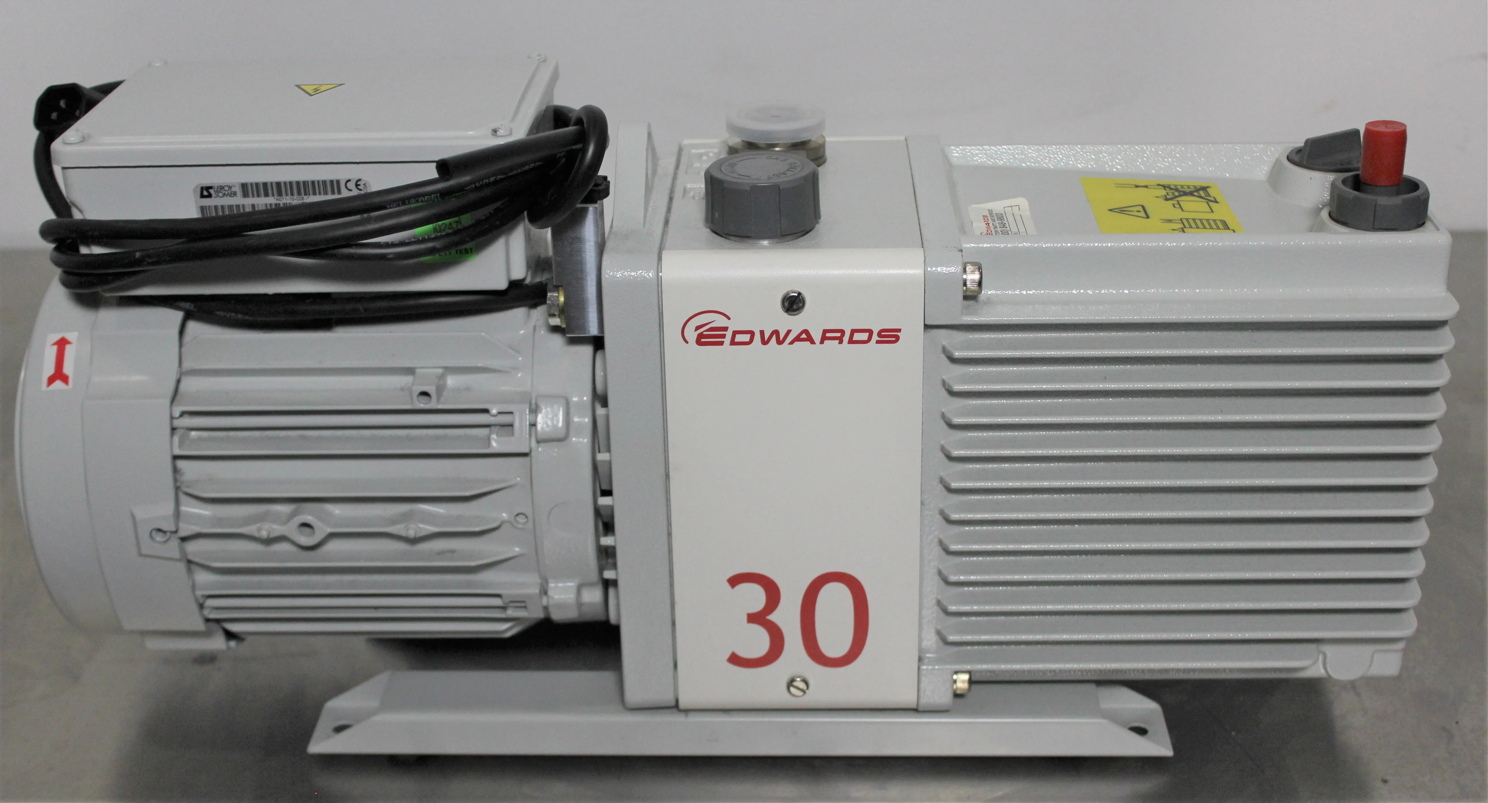 Edwards A374-15-903 E2M30 Rotary Vane Mechanical Vacuum Pump