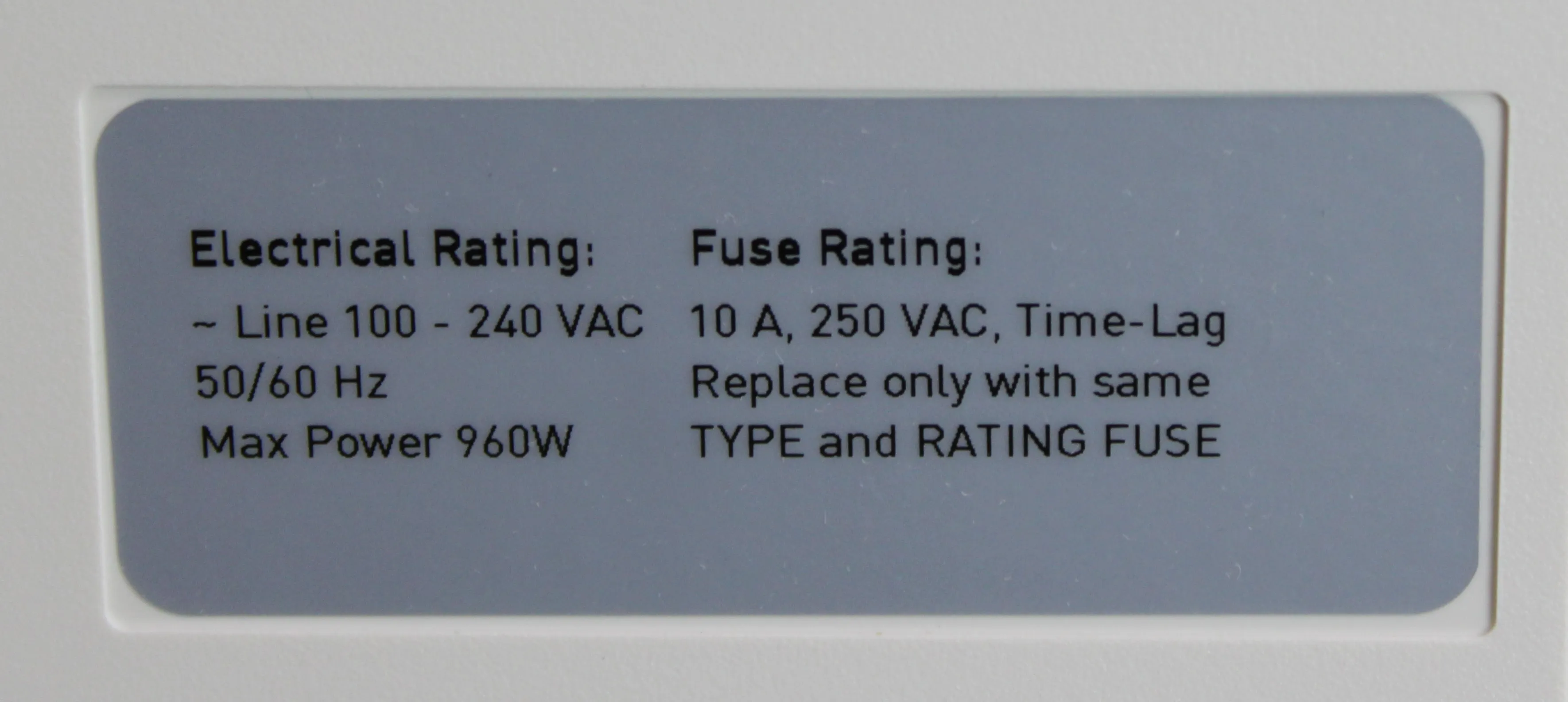 Applied Biosystems QuantStudio 5- Real Time PCR 96-well 0.2 mL REF A28134 + PC