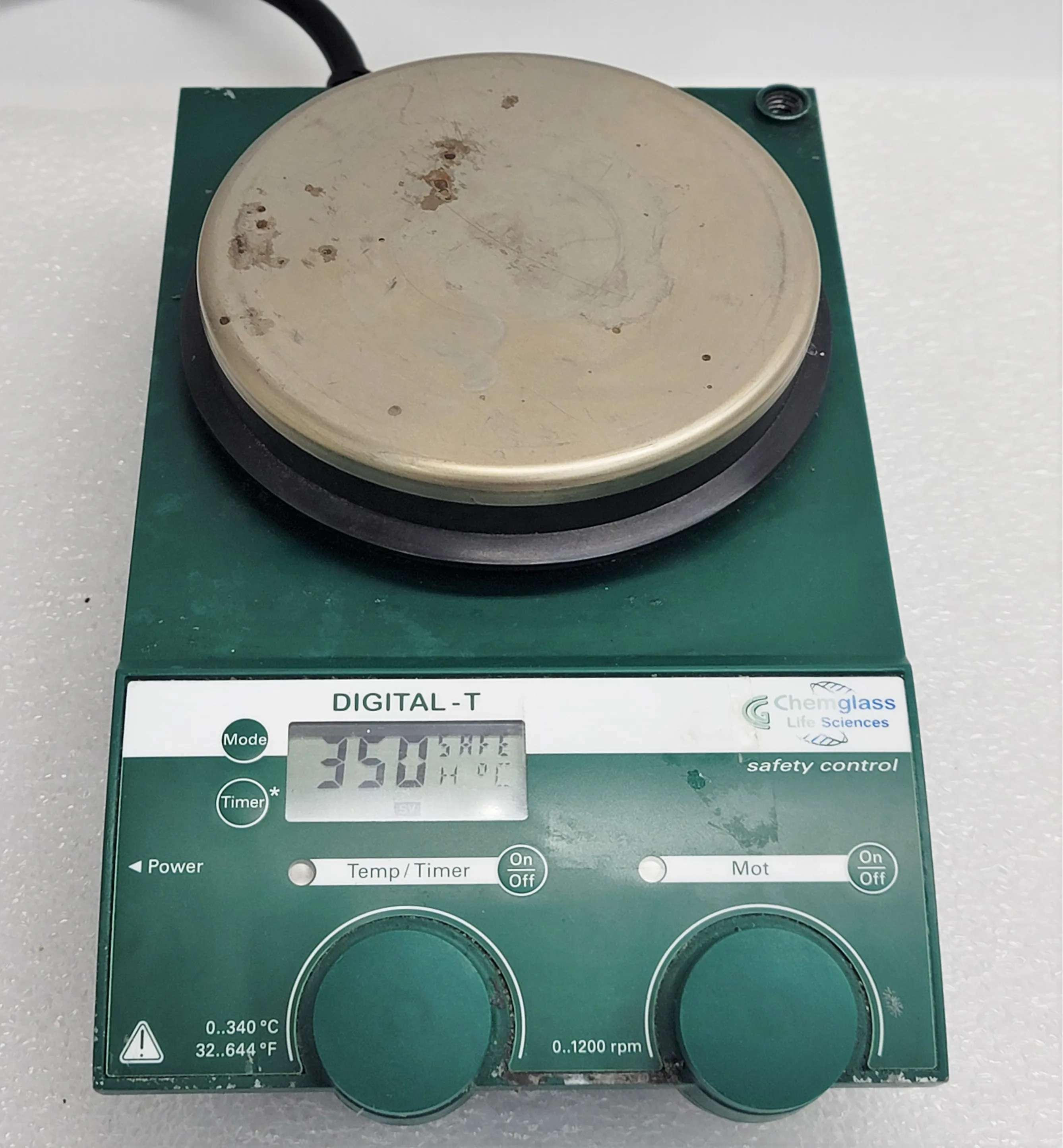 Chemglass Digital Hotplate Stirrer