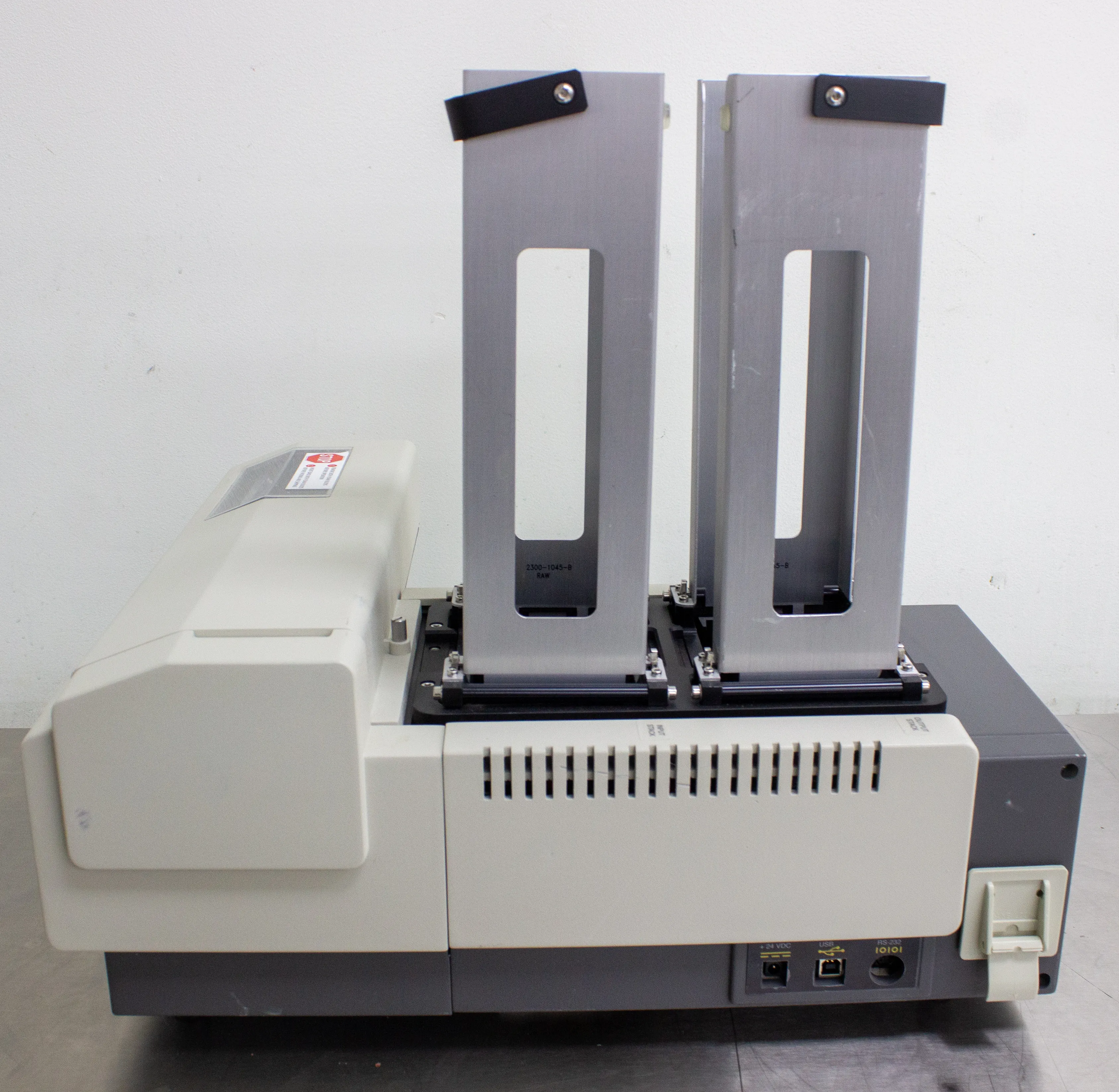 Molecular Devices StakMax Microplate Handling System SX 08744