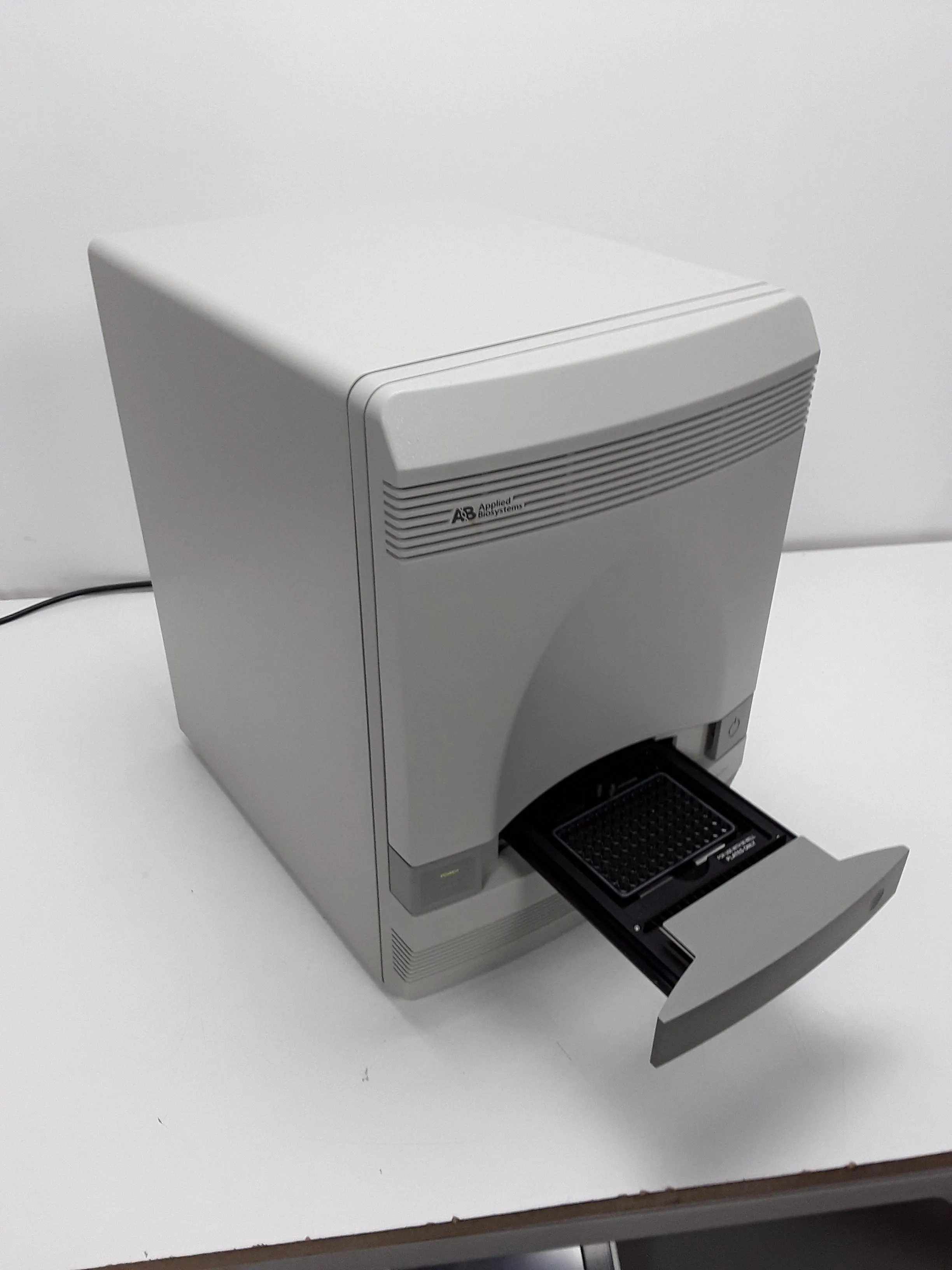 Applied Biosystems 7300 Real-Time PCR System