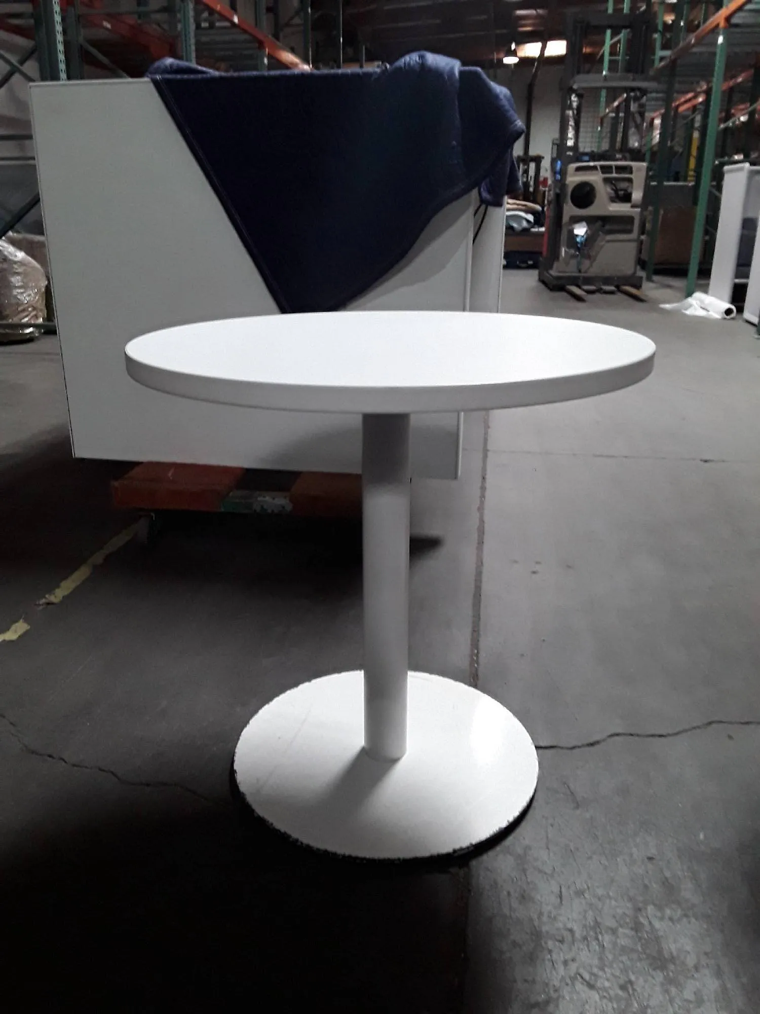 Round Laboratory Table