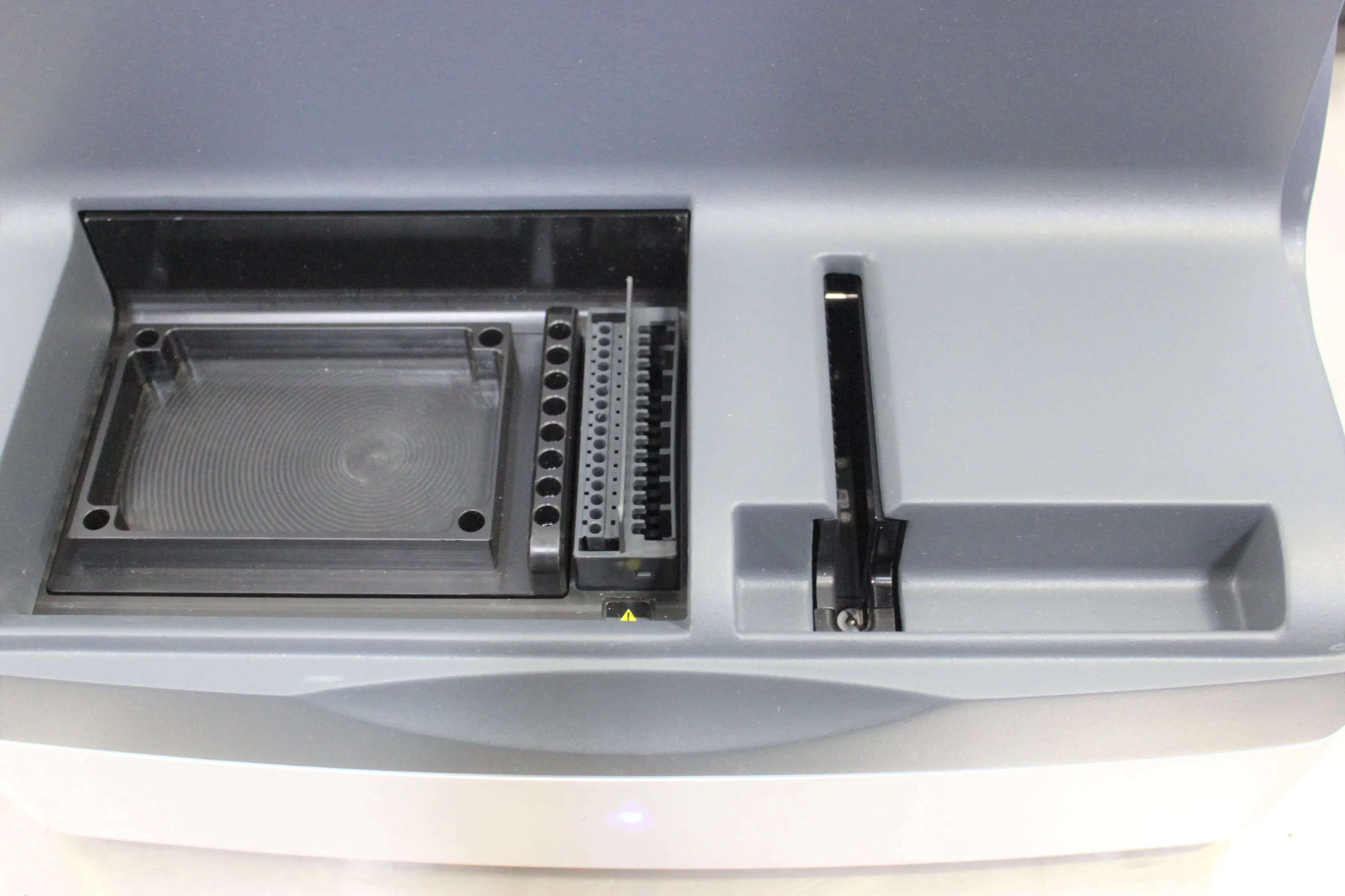 Agilent TapeStation 2200 - G2965A - Electrophoresis System