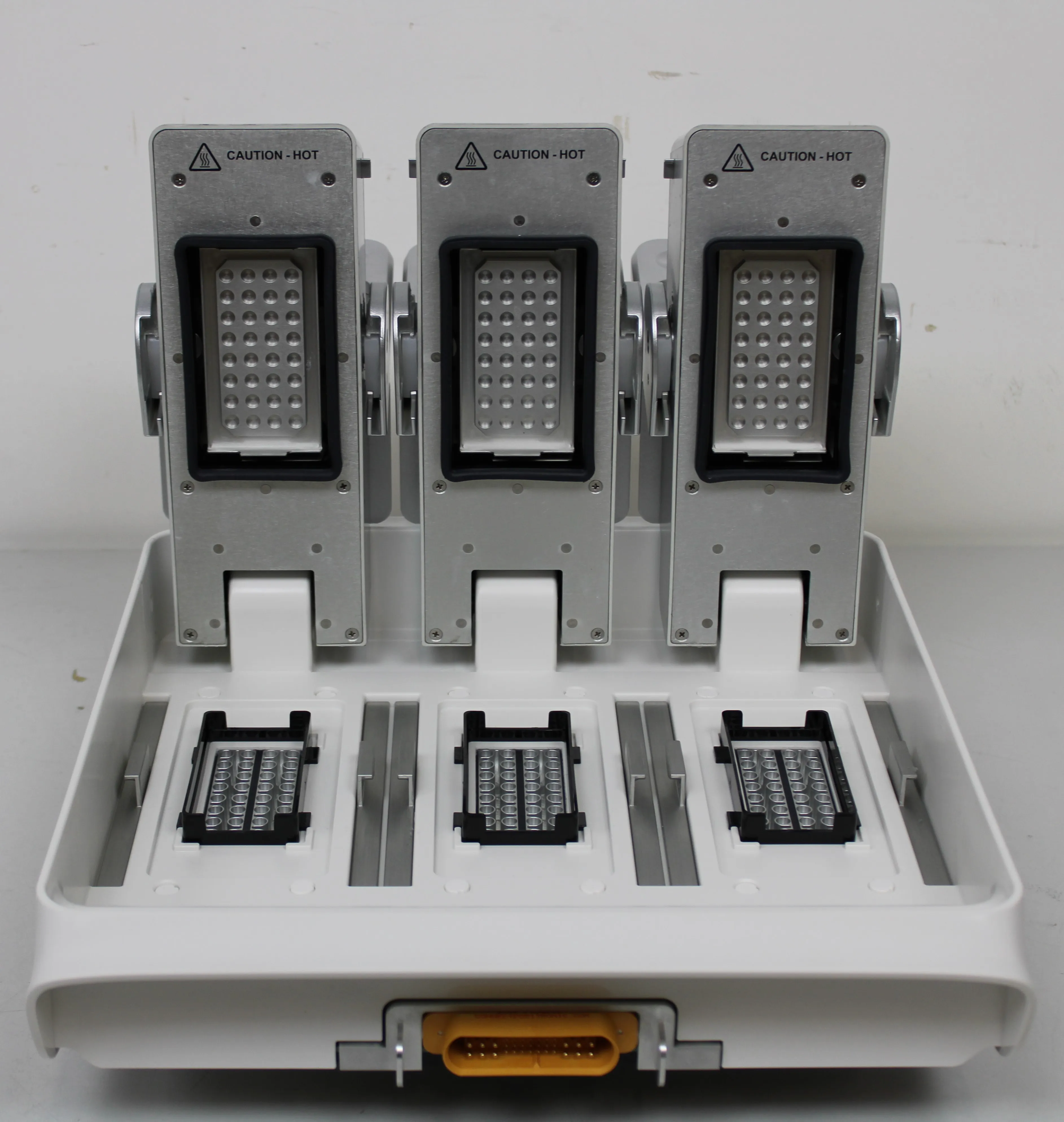 Applied Biosystems ProFlex 3x32-Well Sample Block