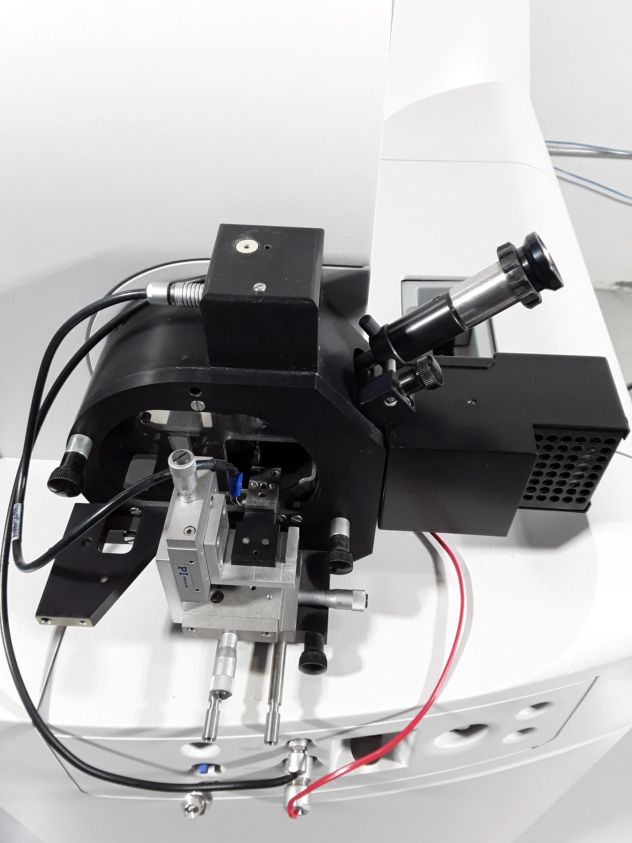 Waters Q-Tof API-US Mass Spectrometer with MS and MS/MS Capabilities