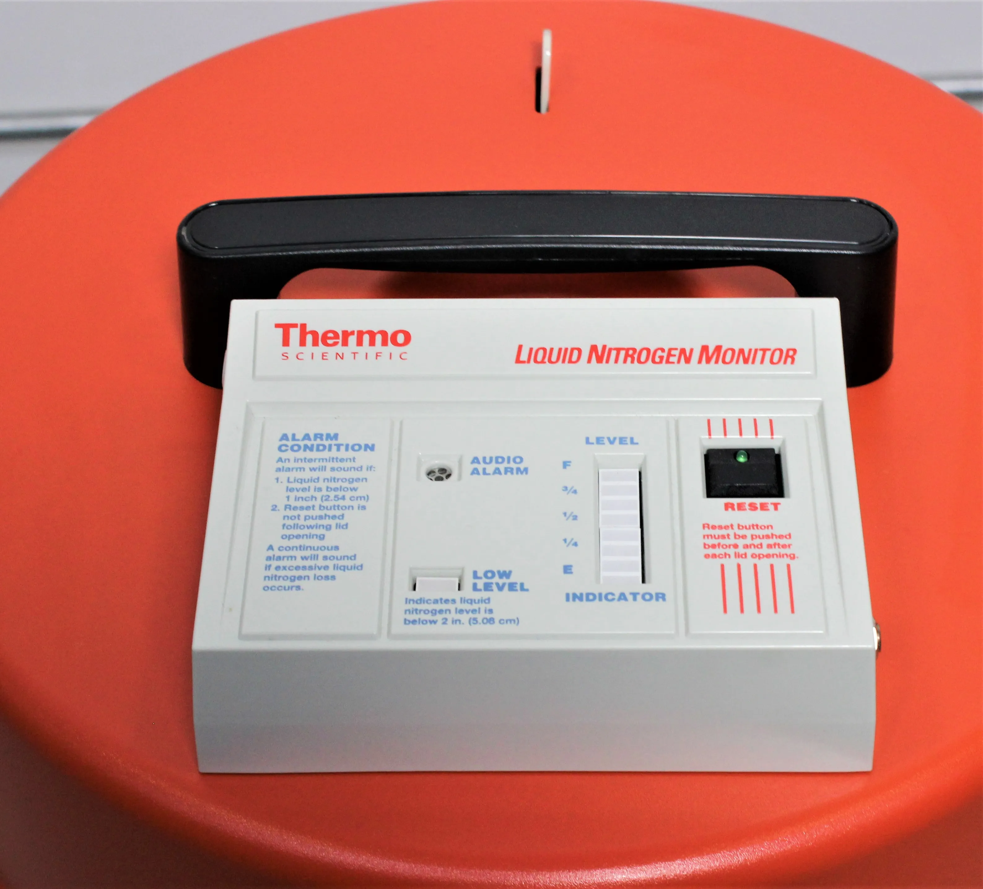 Thermo Scientific Locator 4 Plus Cryotank Dewar