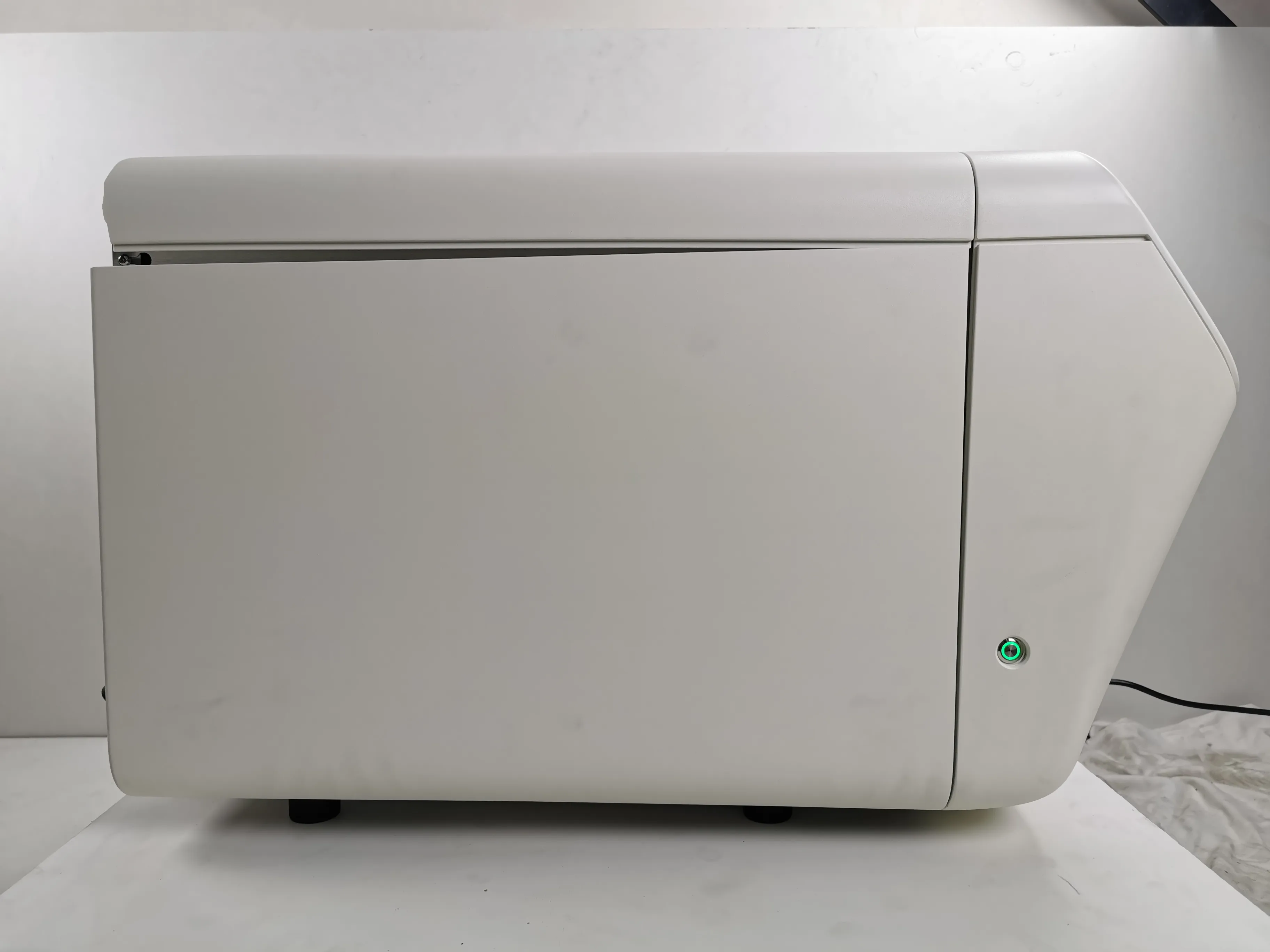 Ion GeneStudio S5 Prime System - Semiconductor-Based Next-Generation Sequencing (NGS) System