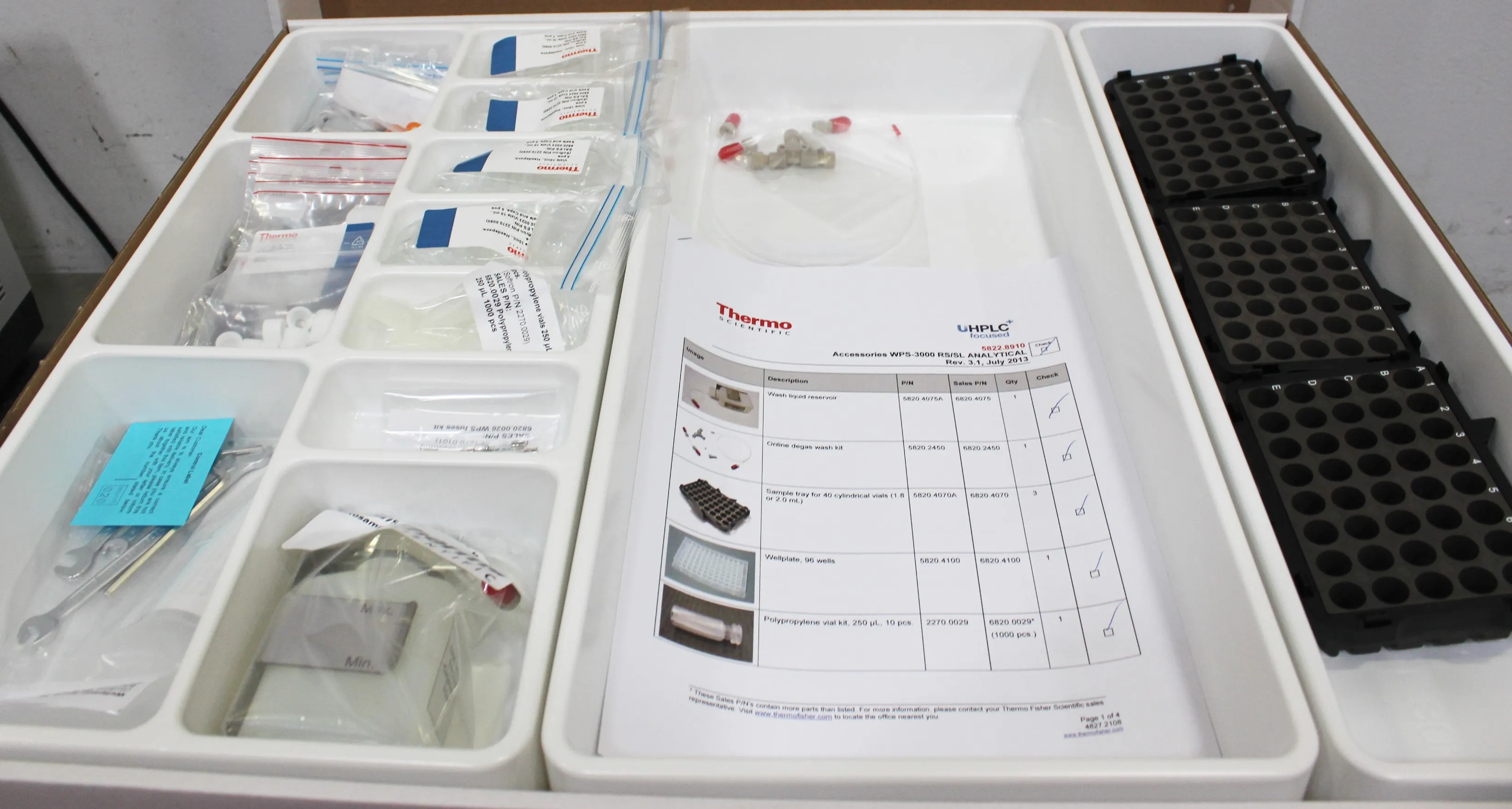 Thermo Scientific Dionex UltiMate WPS-3000TXRS Rapid Separation Well Plate Autosampler