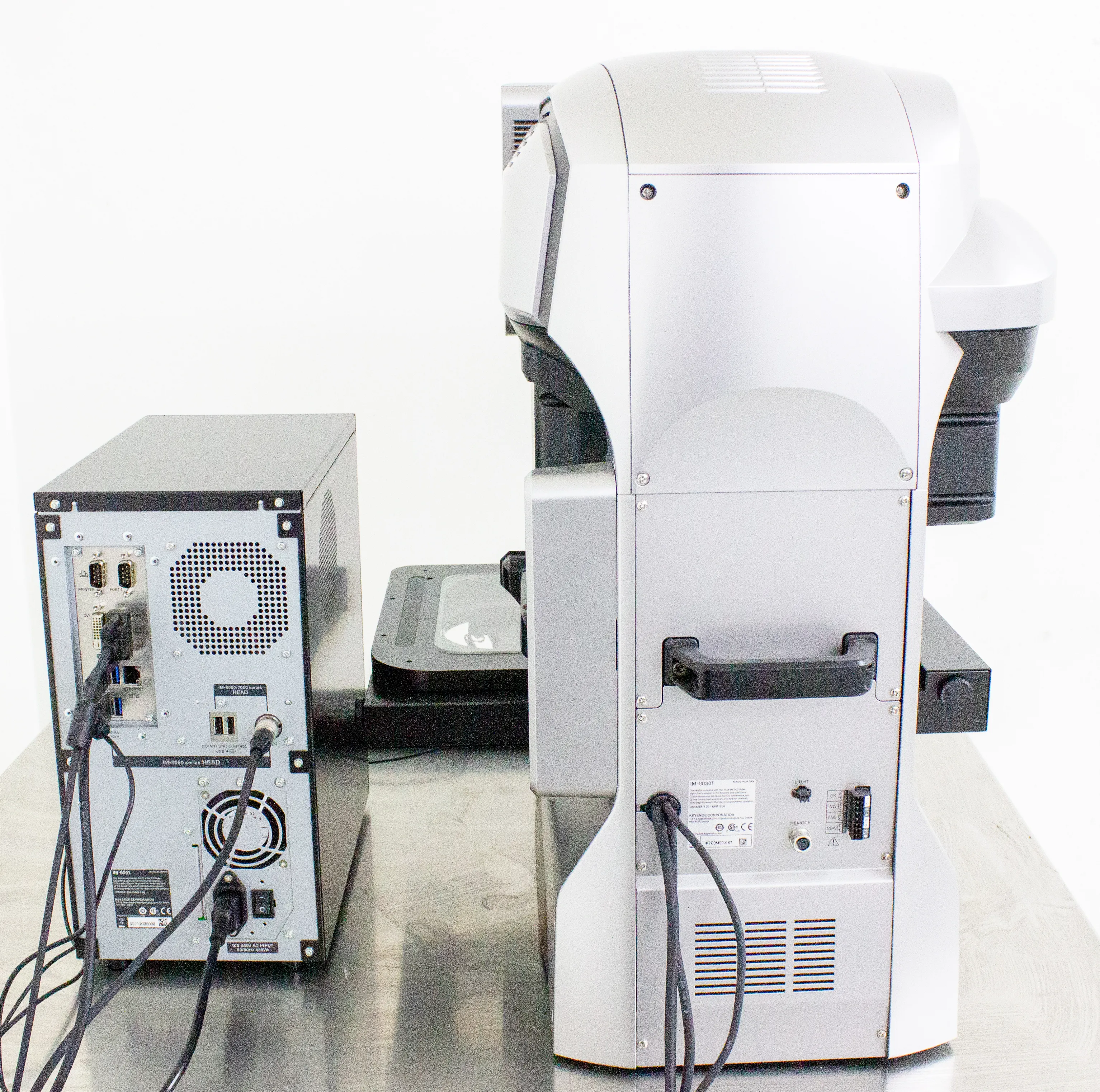 Keyence IM-8000 Series Image Dimension Measurement System IM-8030T