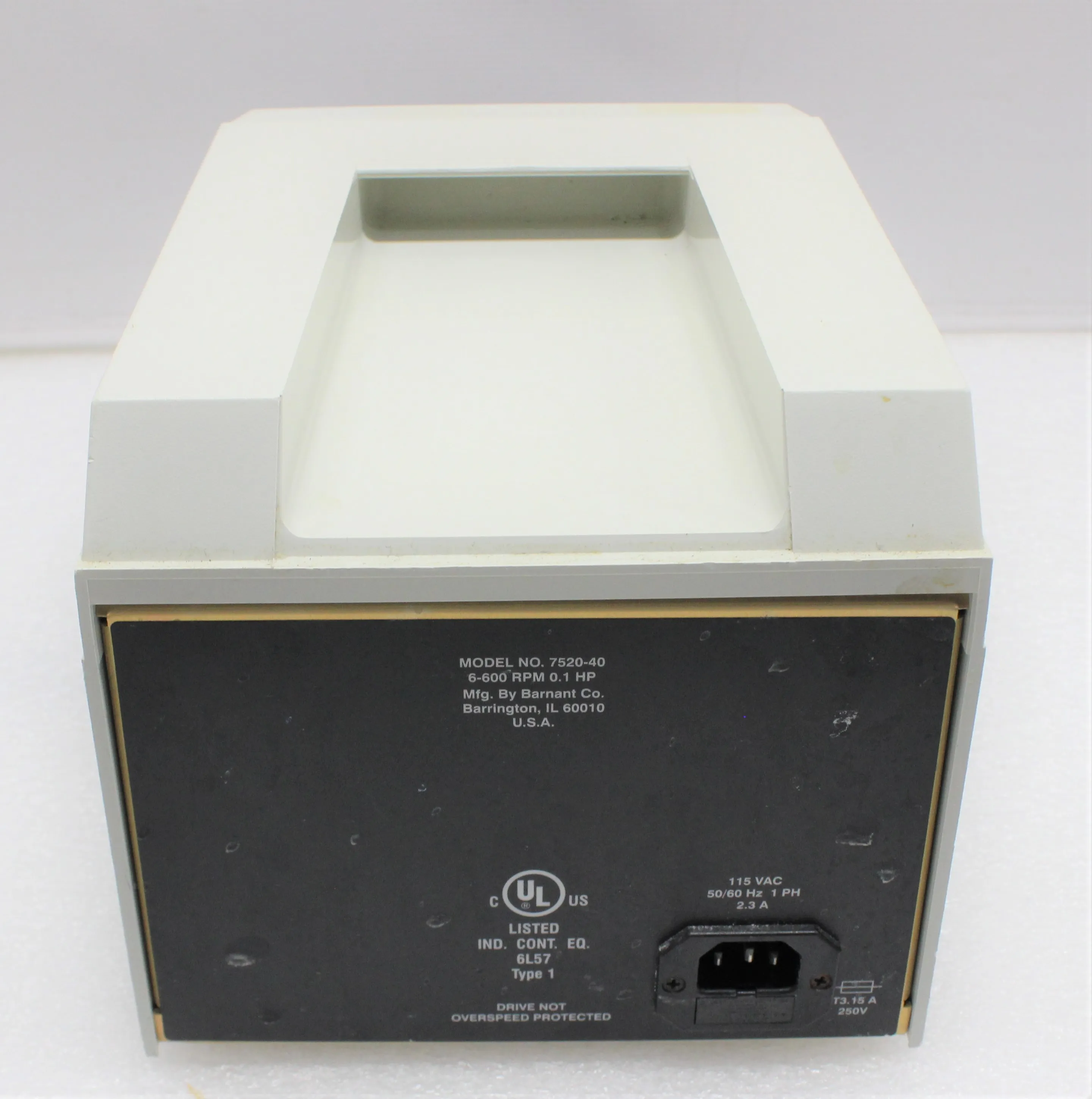 Cole Parmer MasterFlex Console Drive 7520-40 Peristaltic Pump