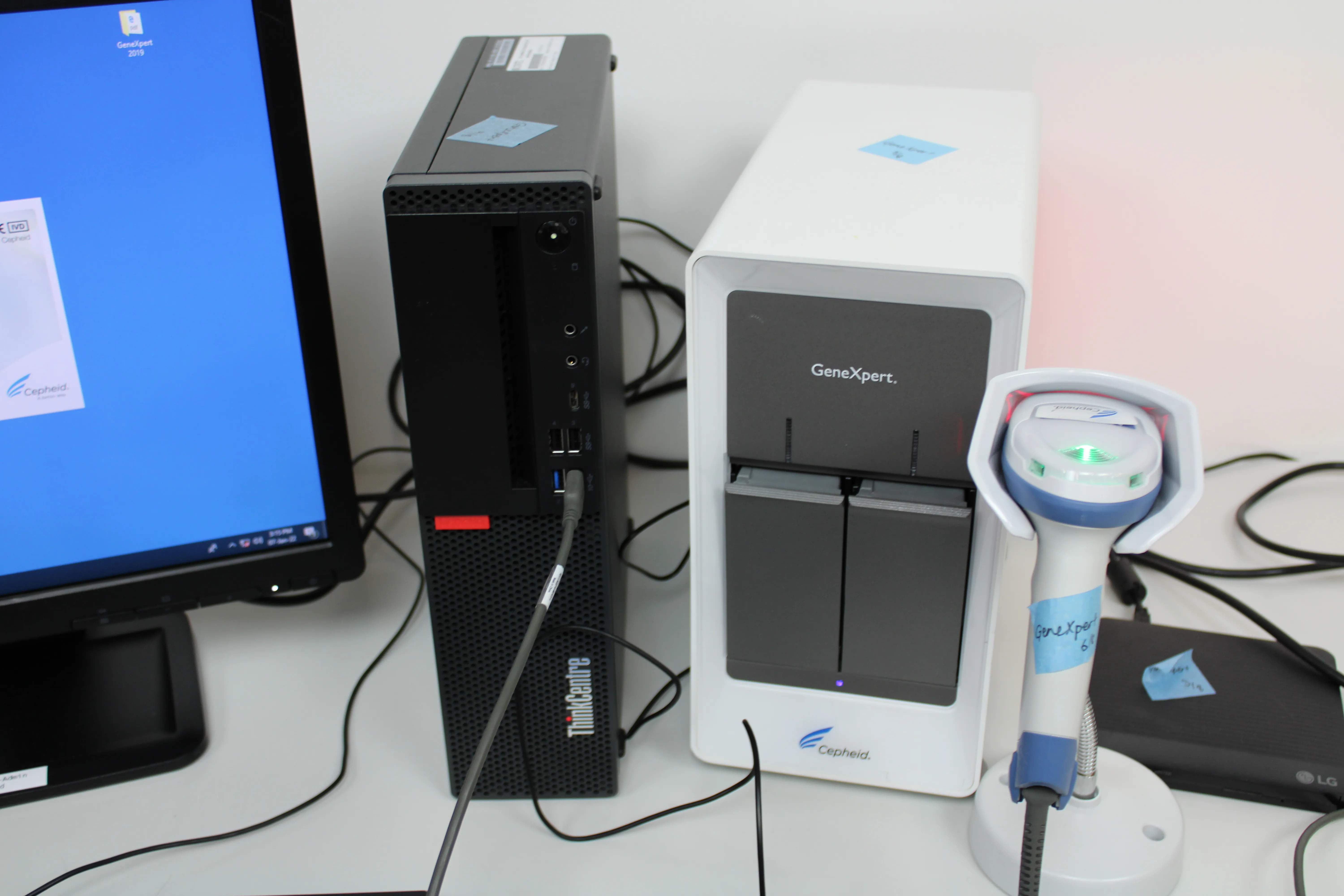 Cepheid Genexpert Molecular Biology Lab Equipment with PC