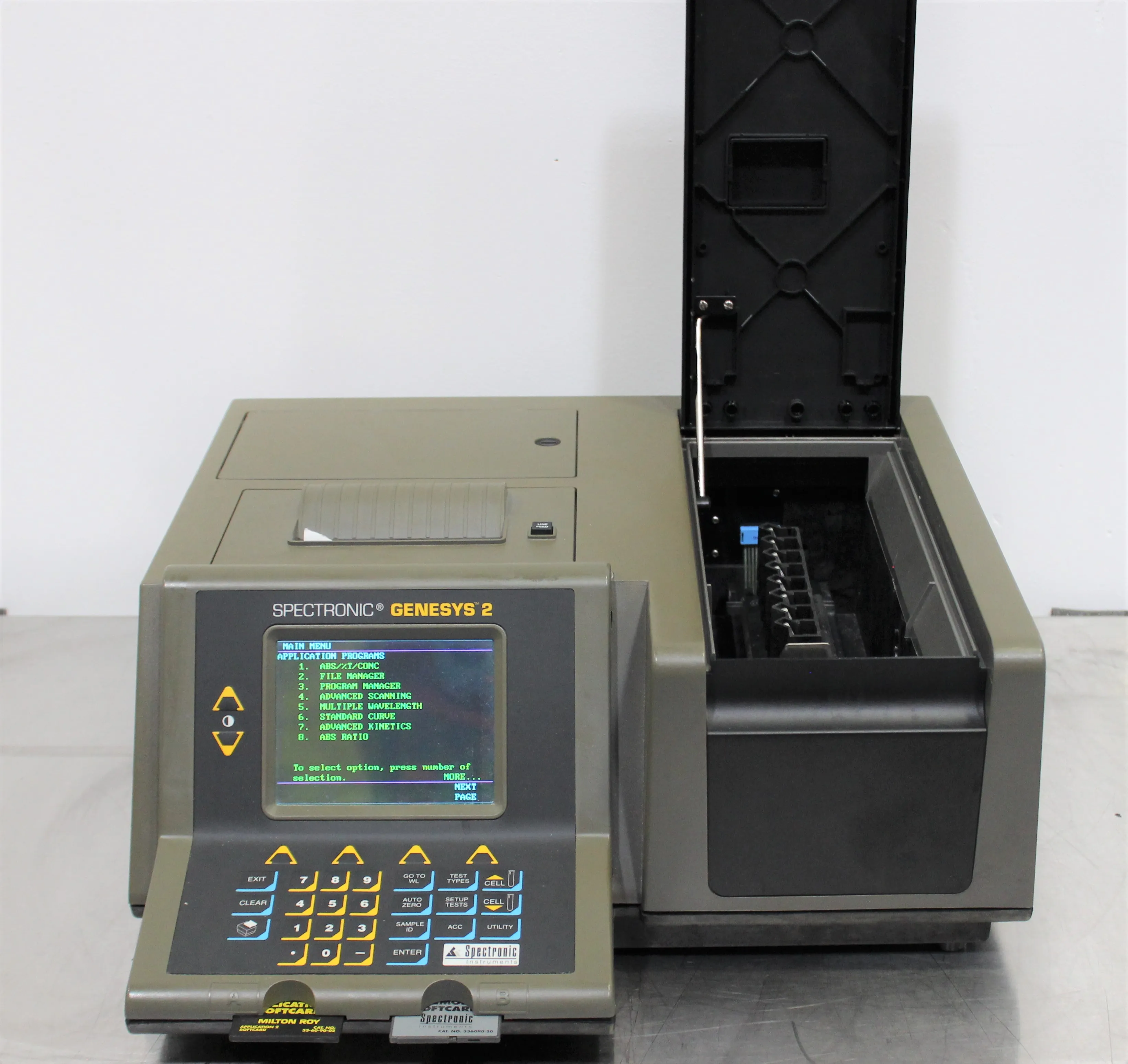 Spectronic Genesys 2 UV-Vis Spectrometer - Used Class 2 Lab Equipment w/ 30-Day Warranty