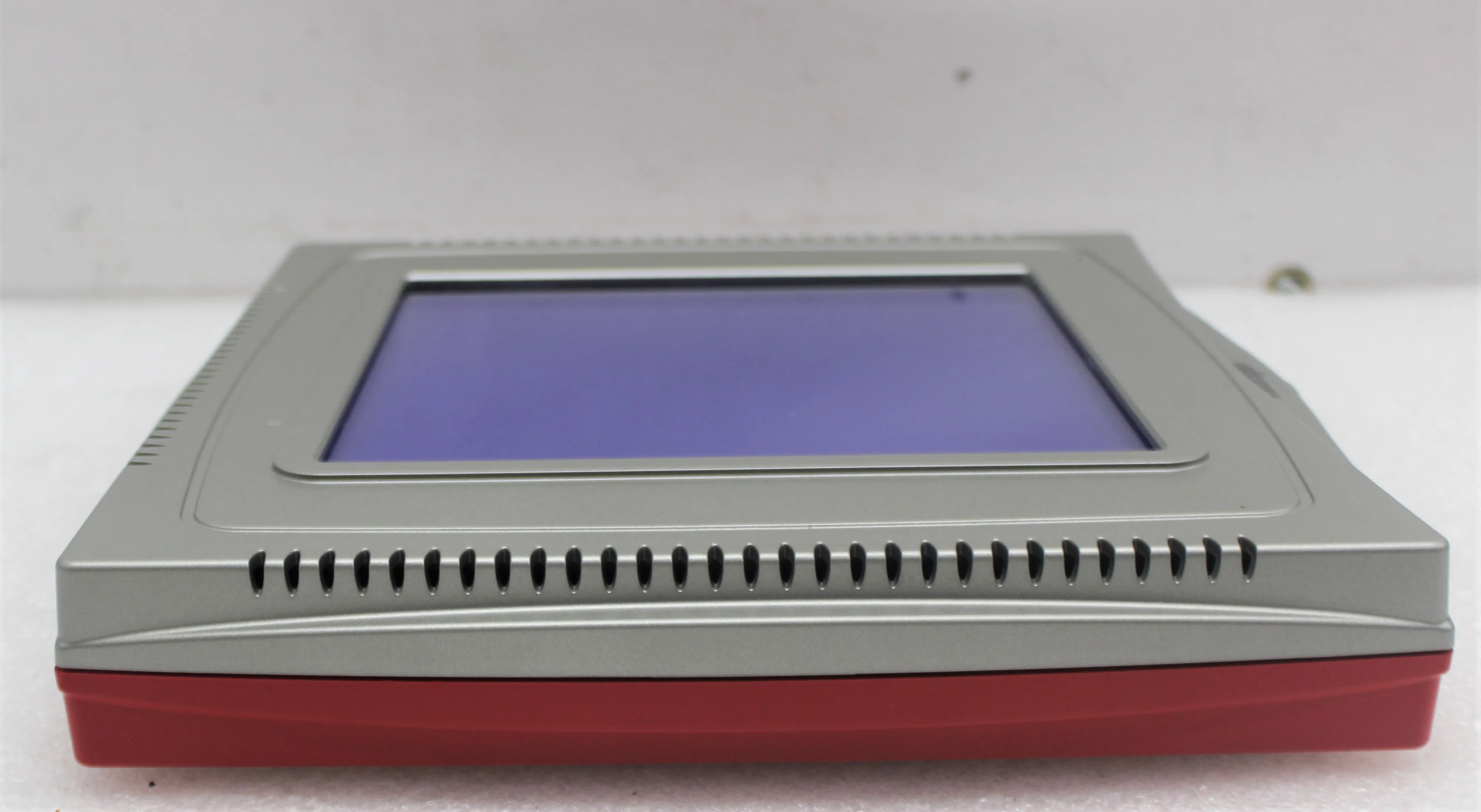 Invitrogen G6600 Light Box Electrophoresis Equipment