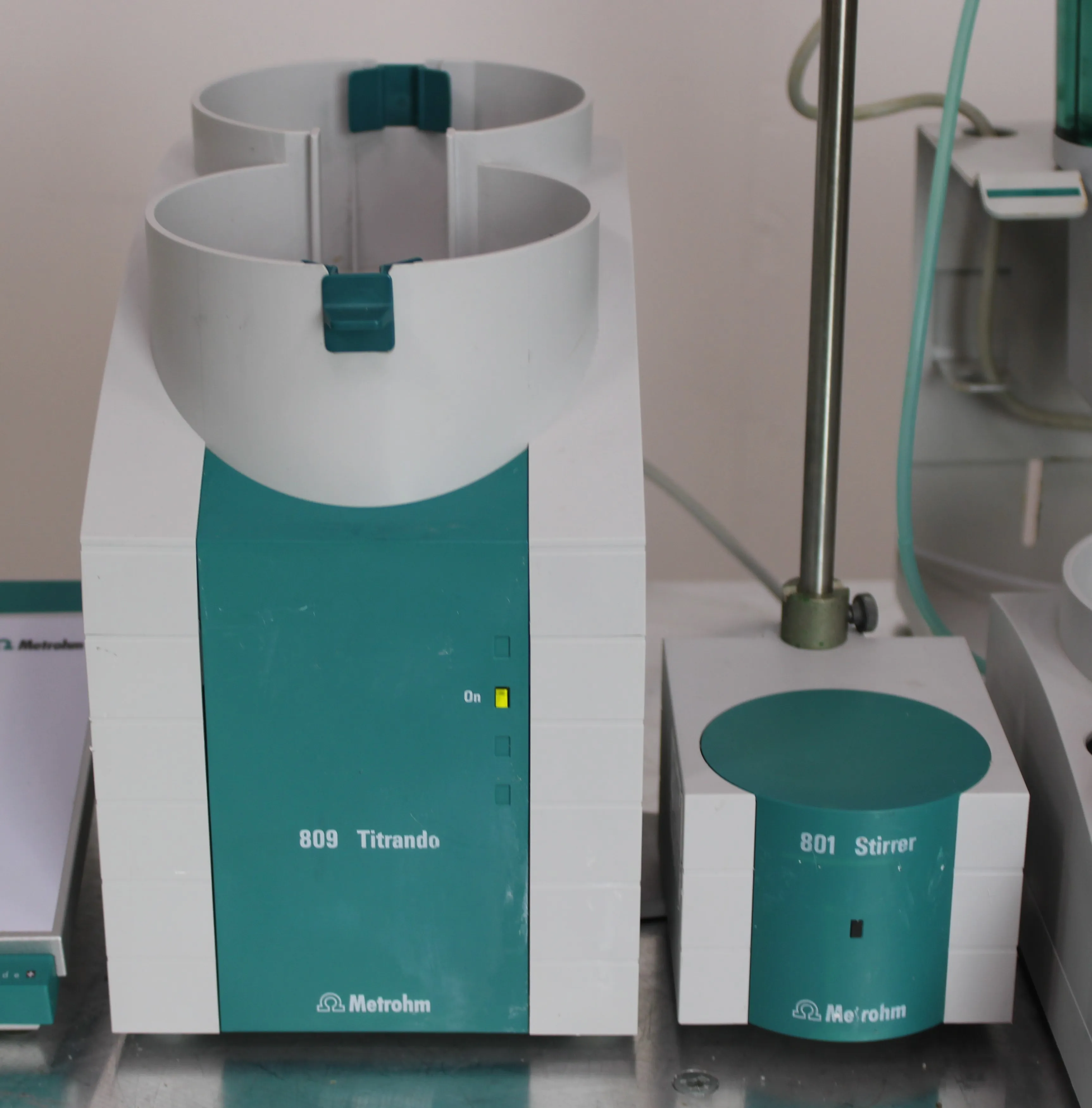 Metrohm 809 Titrando Ion Analyzer System