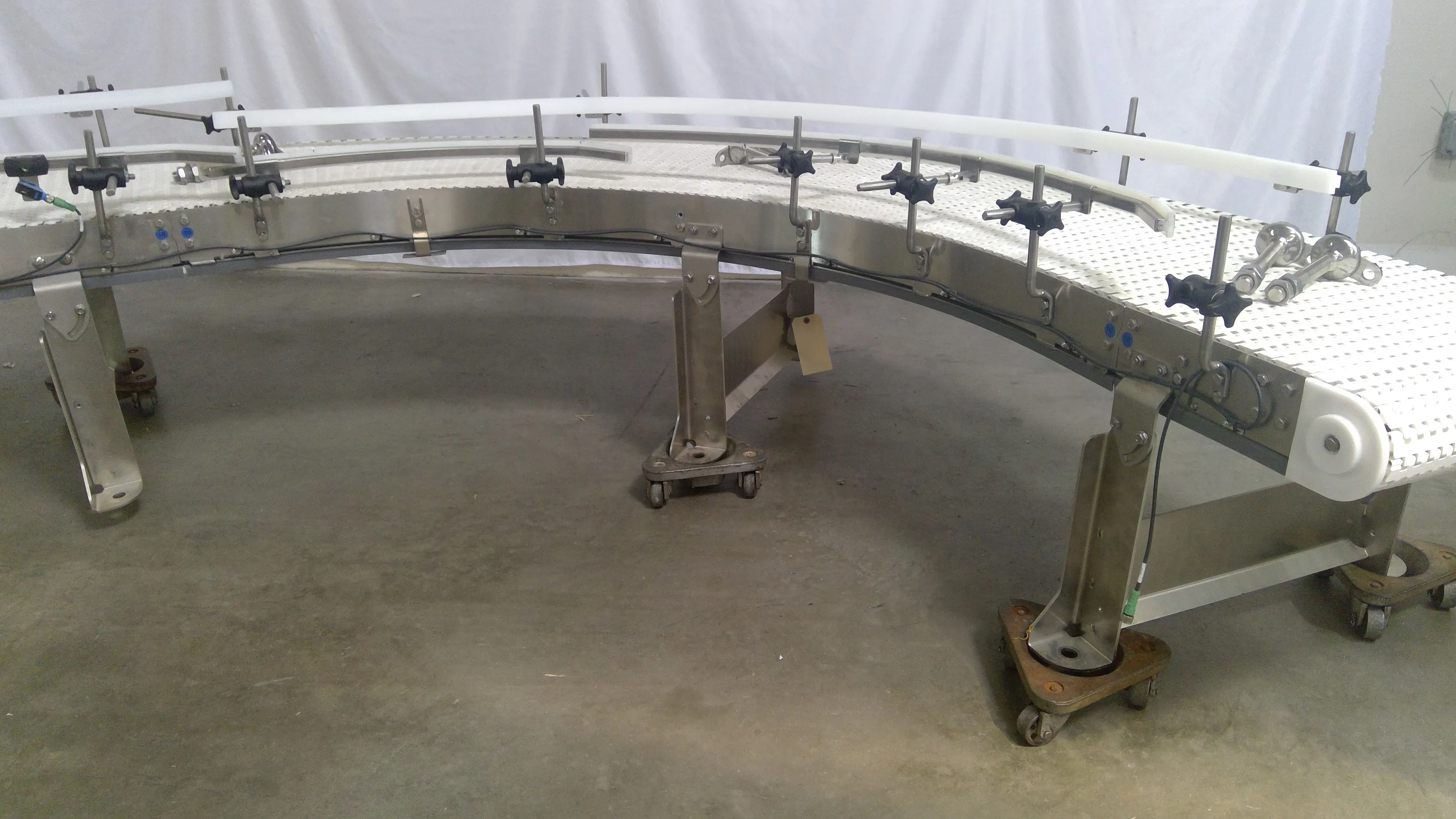 Dorner 90 Degree Motorized Conveyer Belt System (FOB: Frederick, MD)