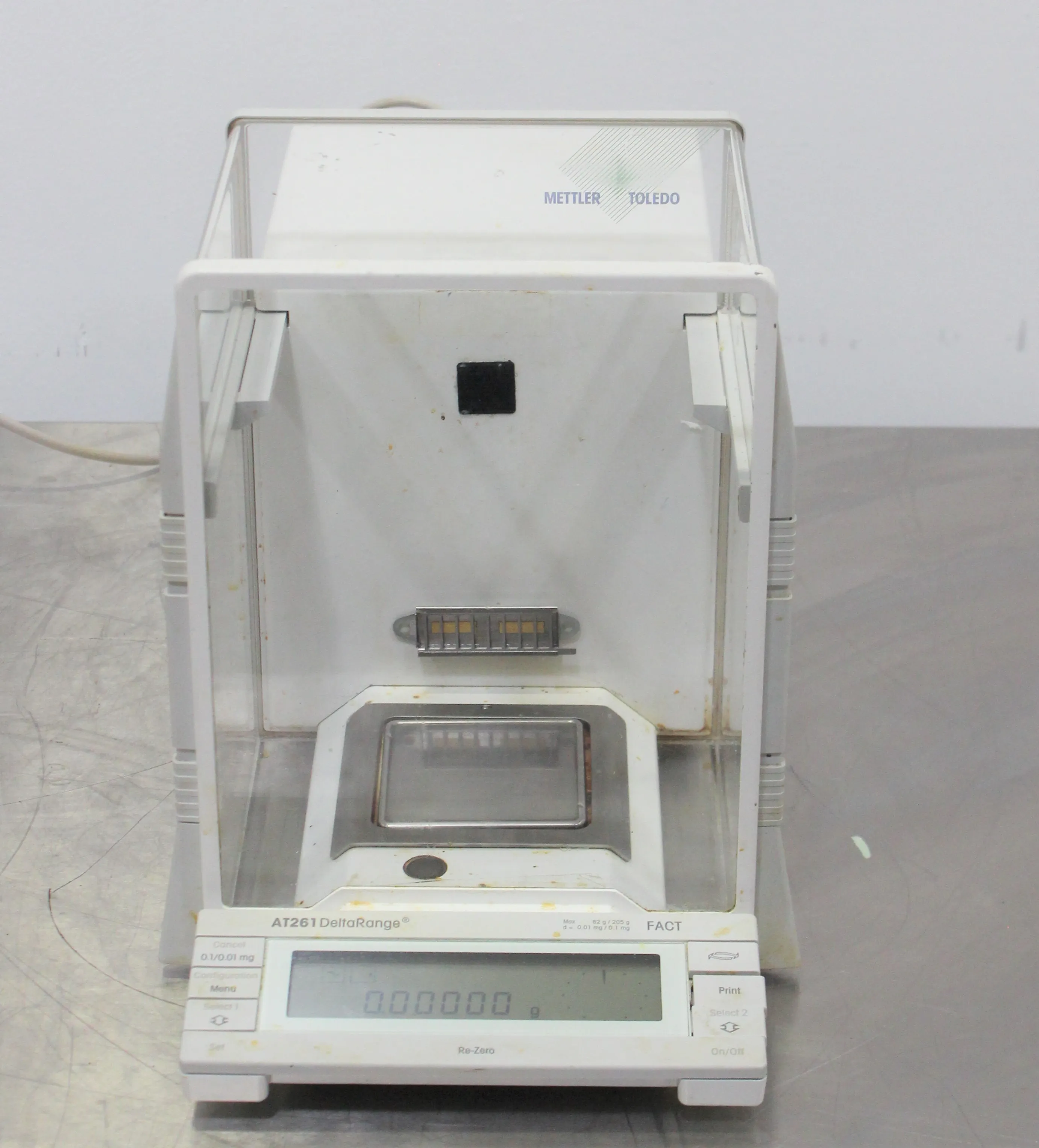 Mettler-Toledo AT261 Analytical Balance