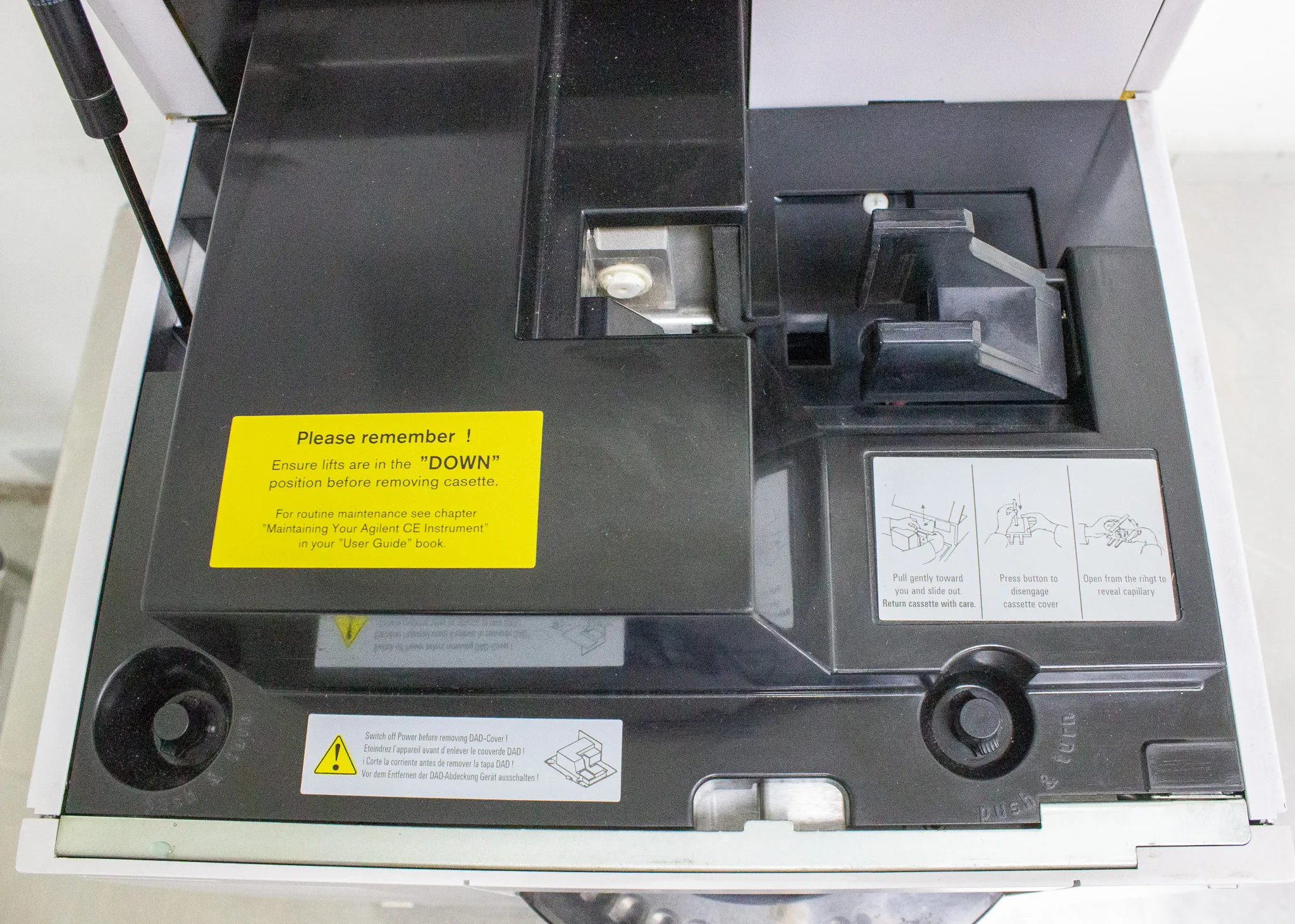 Agilent G1600AX 3D Capillary Electrophoresis System