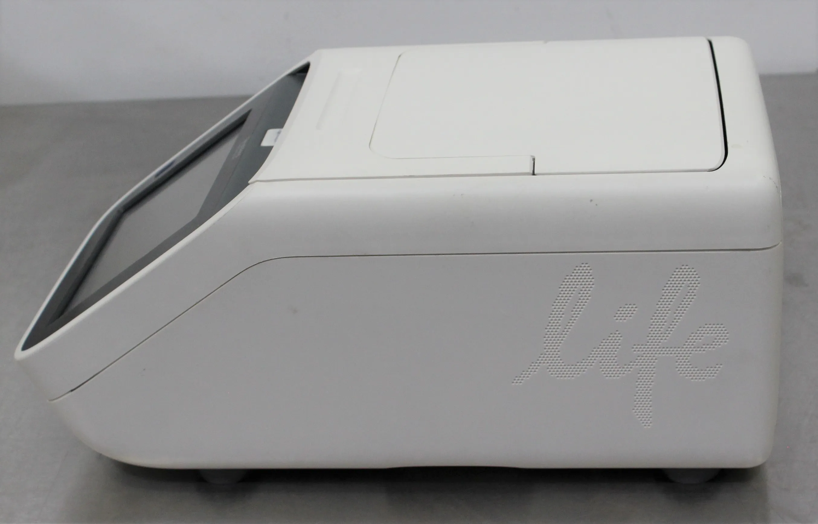 Applied Biosystems SimpliAmp Thermal Cycler A24812 PCR Molecular Biology