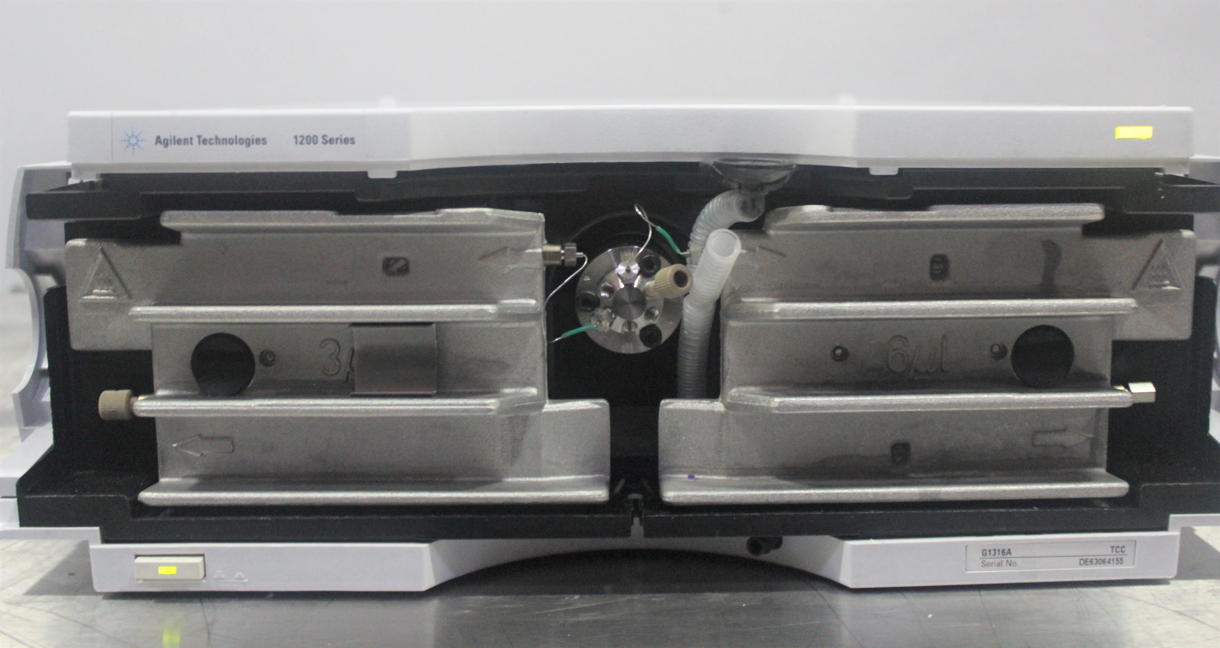 Agilent G1316A Column Chromatography HPLC System