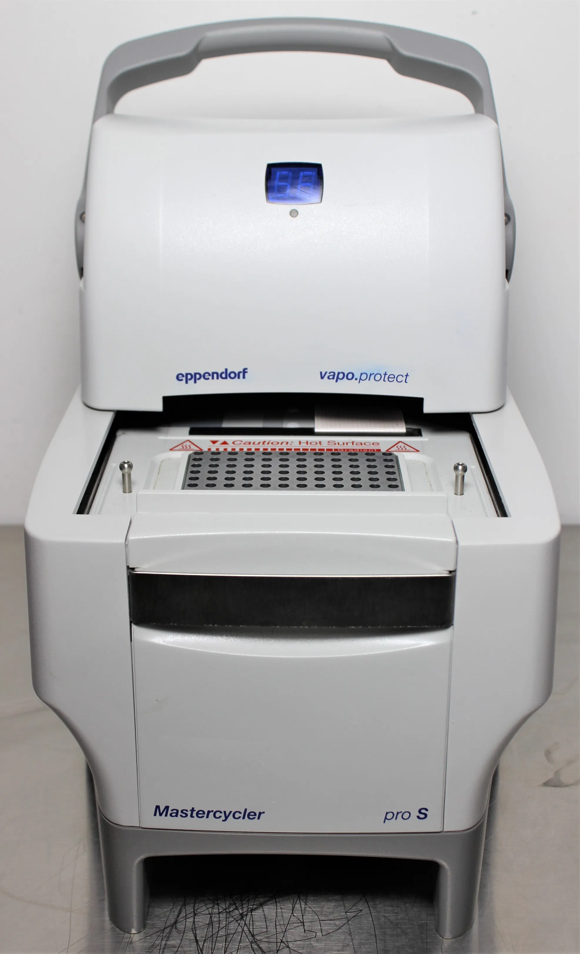 Eppendorf Pro S 6325 Vapor protect PCR System