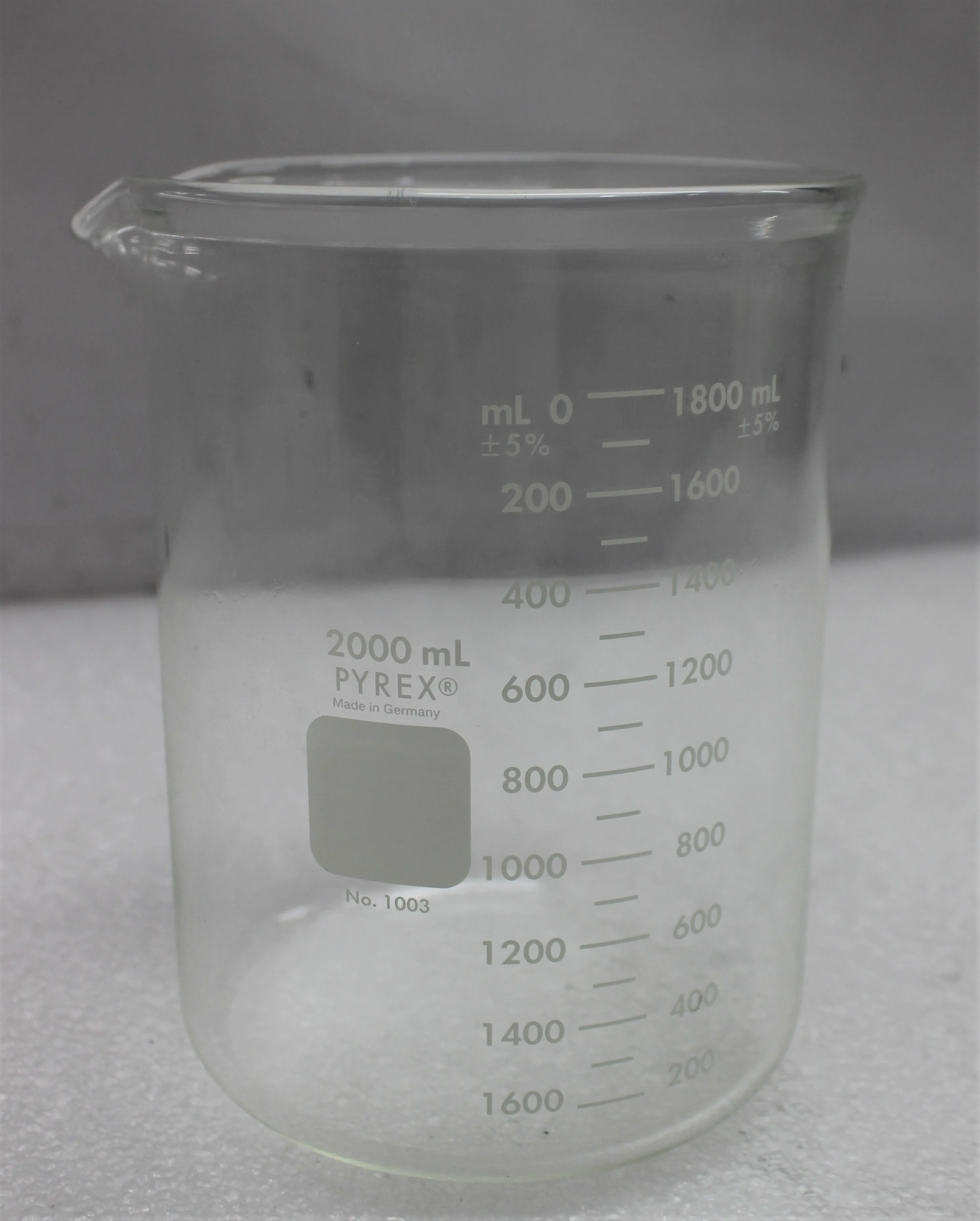 Pyrex 1003 Glassware Beaker 2000 mL Laboratory Equipment