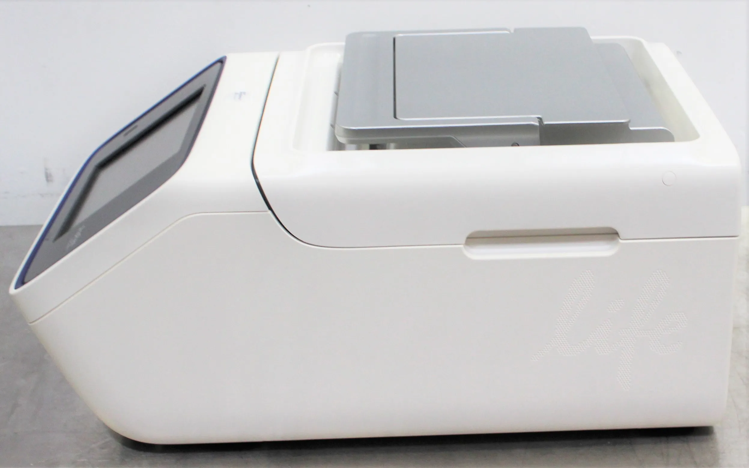 Applied Biosystems ProFlex 2xFlat PCR System 4483636R Real Time PCR Molecular Biology Lab Equipment Unit