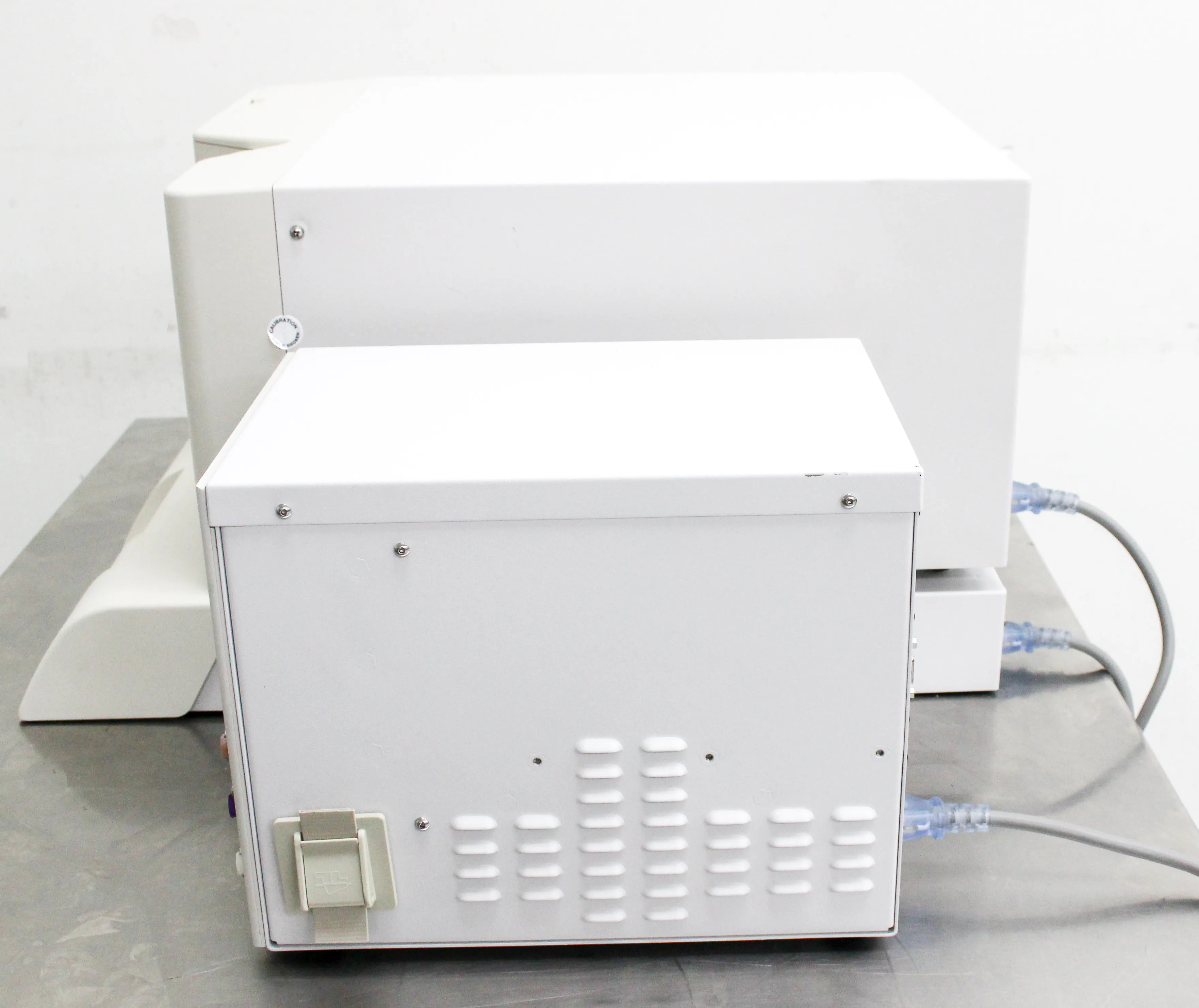 Luminex 200 Instrument Multiplexing Cell Analyzer