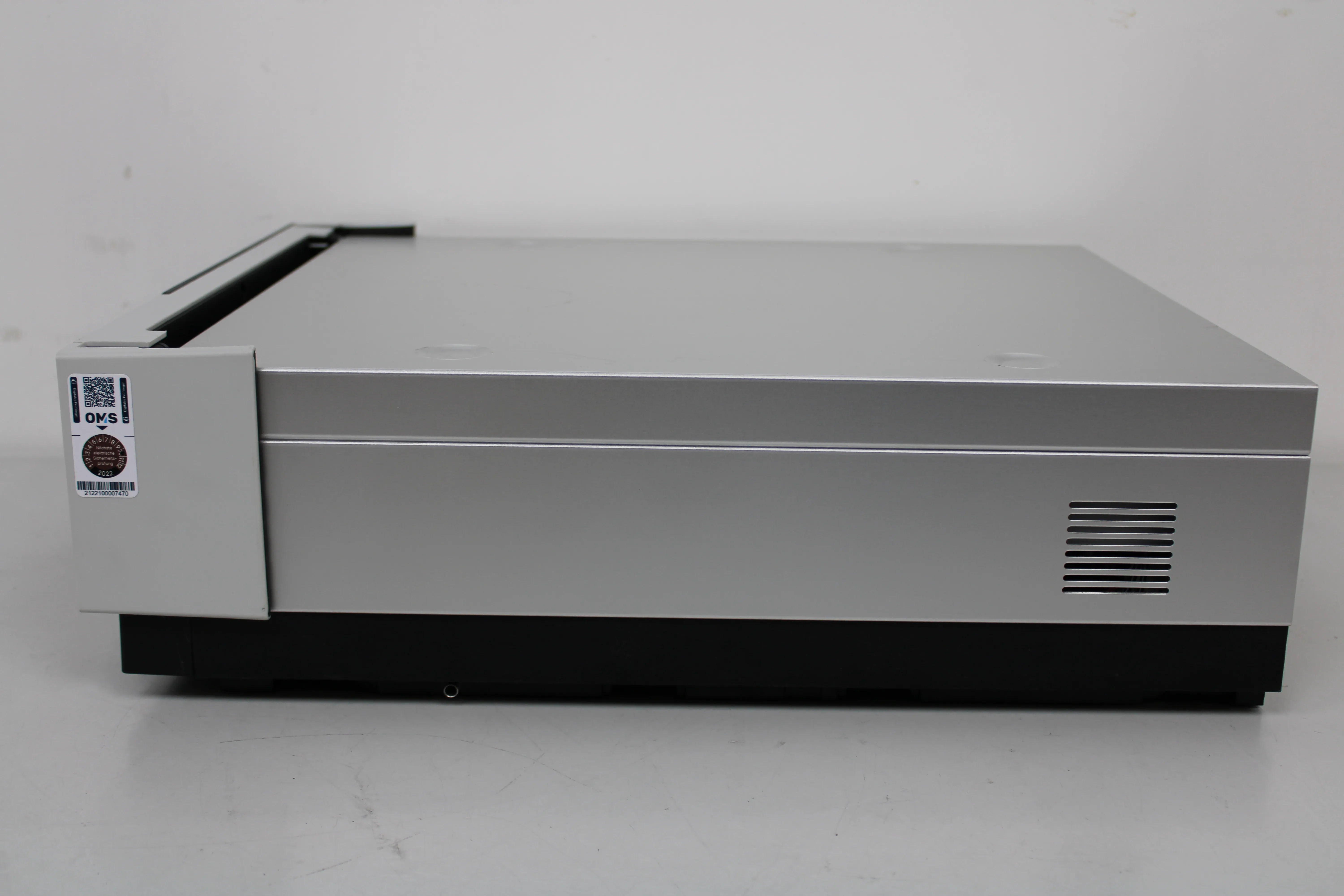 Thermo Scientific UltiMate 3000 LPG-3400RS Rapid Separation Quaternary Pump HPLC System