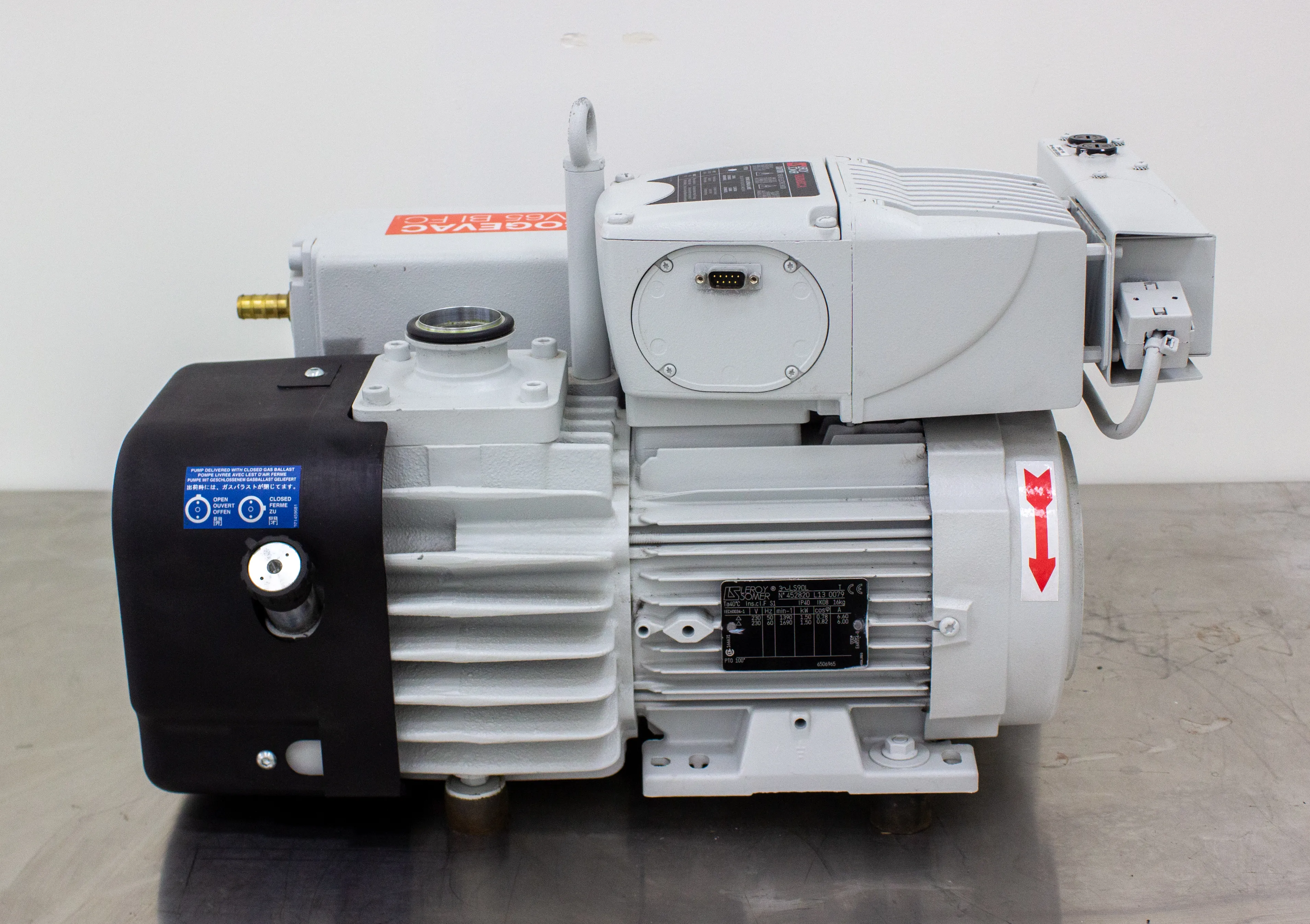 Used Leybold Sogevac SV40/65 BI FC Vacuum Pump 220V 50/60Hz