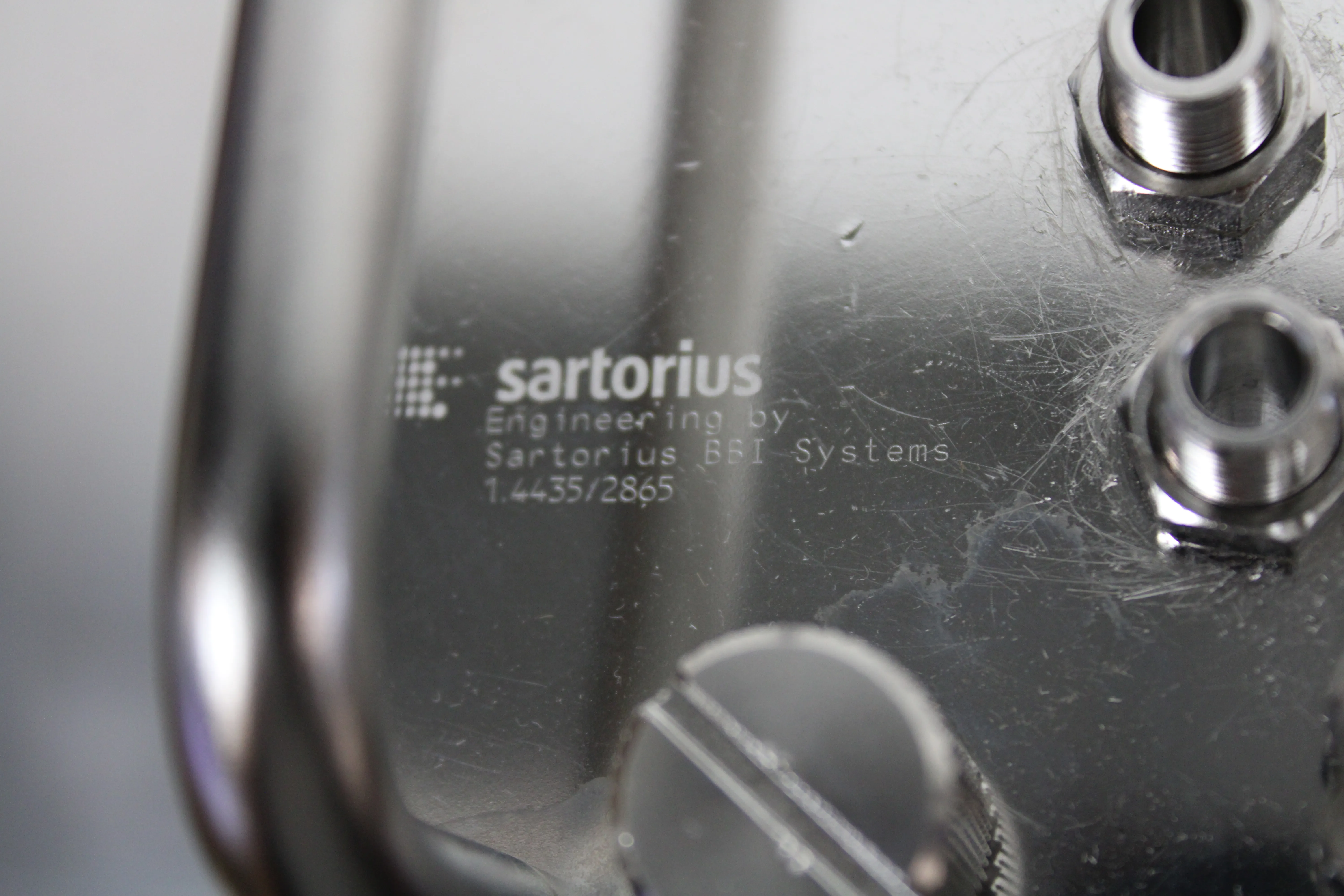 Sartorius Chromatography Column with 2L Capacity