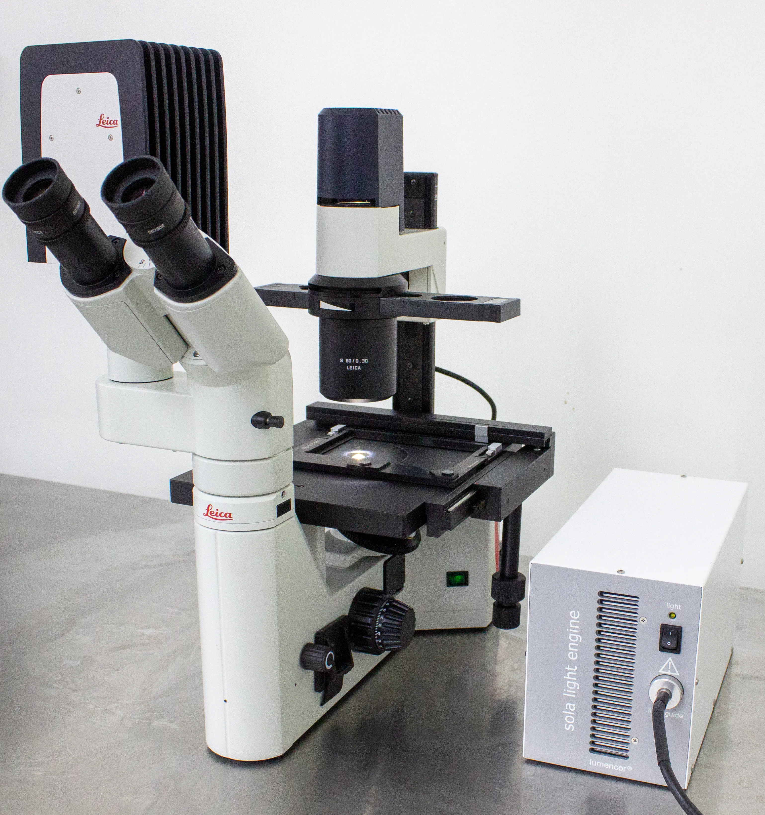 Leica DMIL LED Fluo Inverted Fluorescence Microscope w/ DFC7000 GT Camera