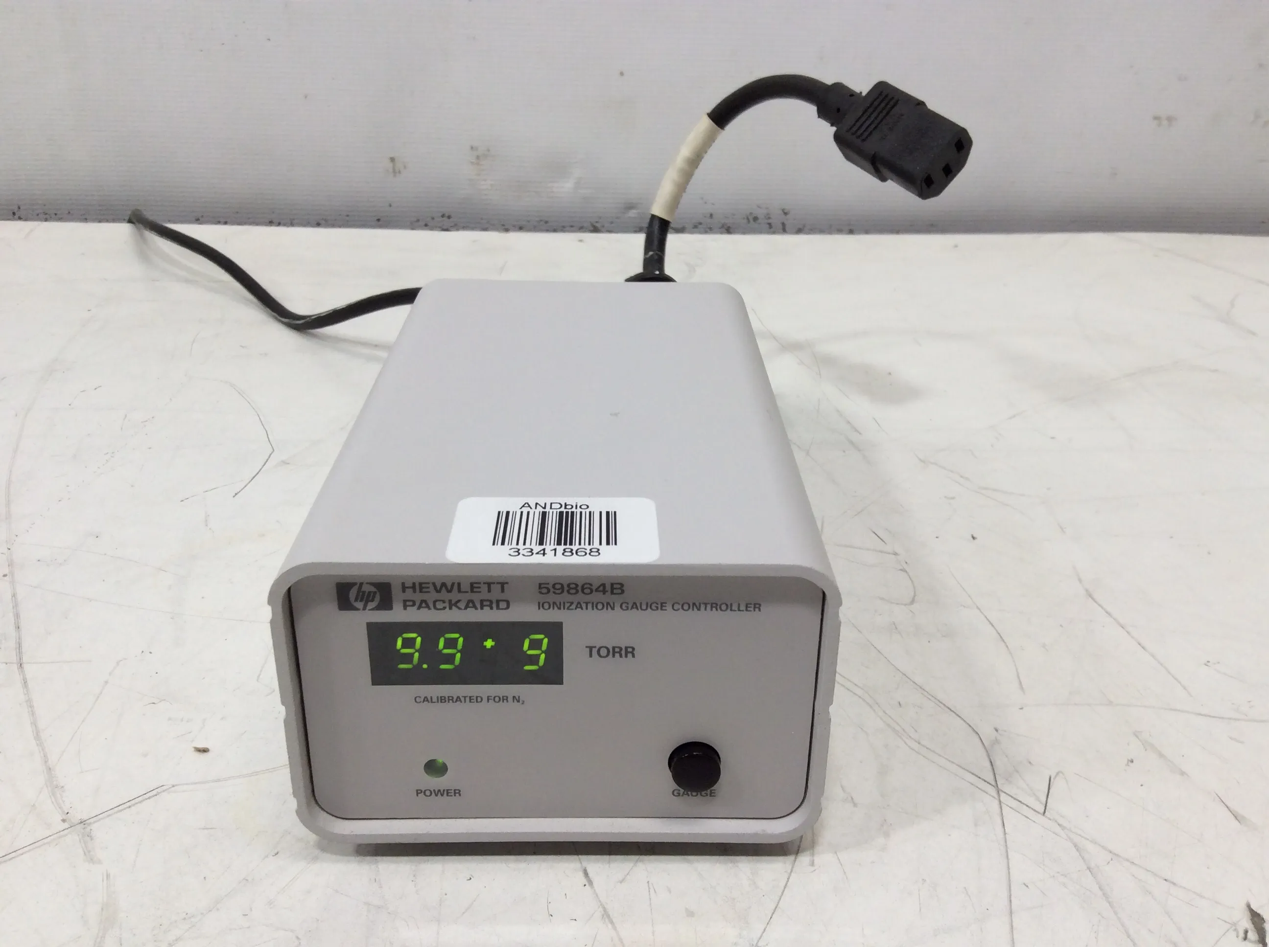 Hewlett Packard 59864B Ionization Gauge Controller