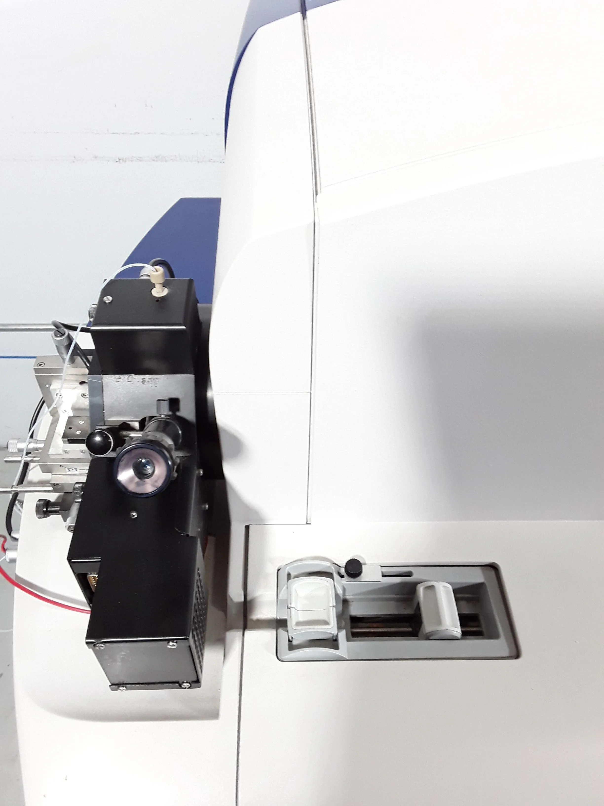 Waters Q-Tof API-US Mass Spectrometer with MS and MS/MS Capabilities