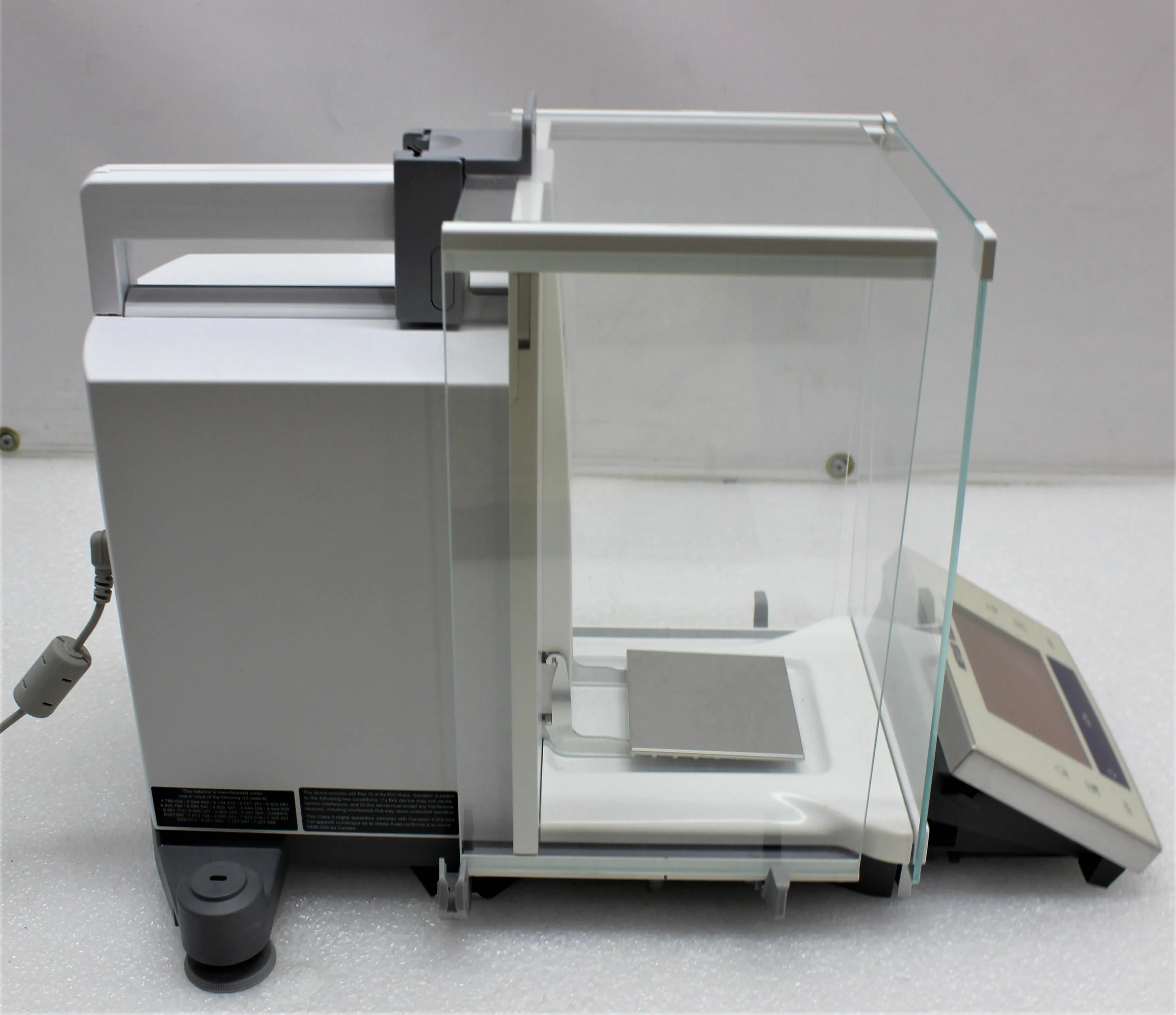 Mettler-Toledo XSR Analytical Balance XS105 120g 0.01mg Class 2 Used Lab Equipment