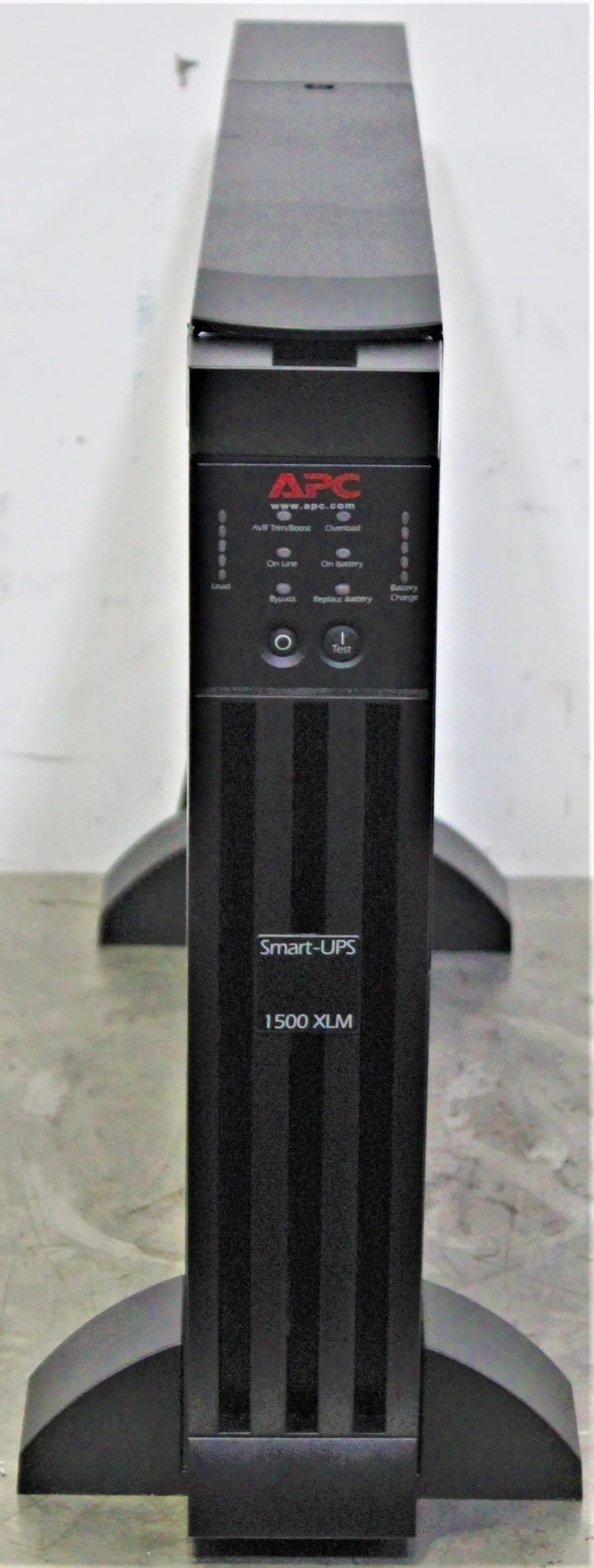 APC SUM1500RMXL2U Smart-UPS XL Modular - Laboratory Grade UPS System