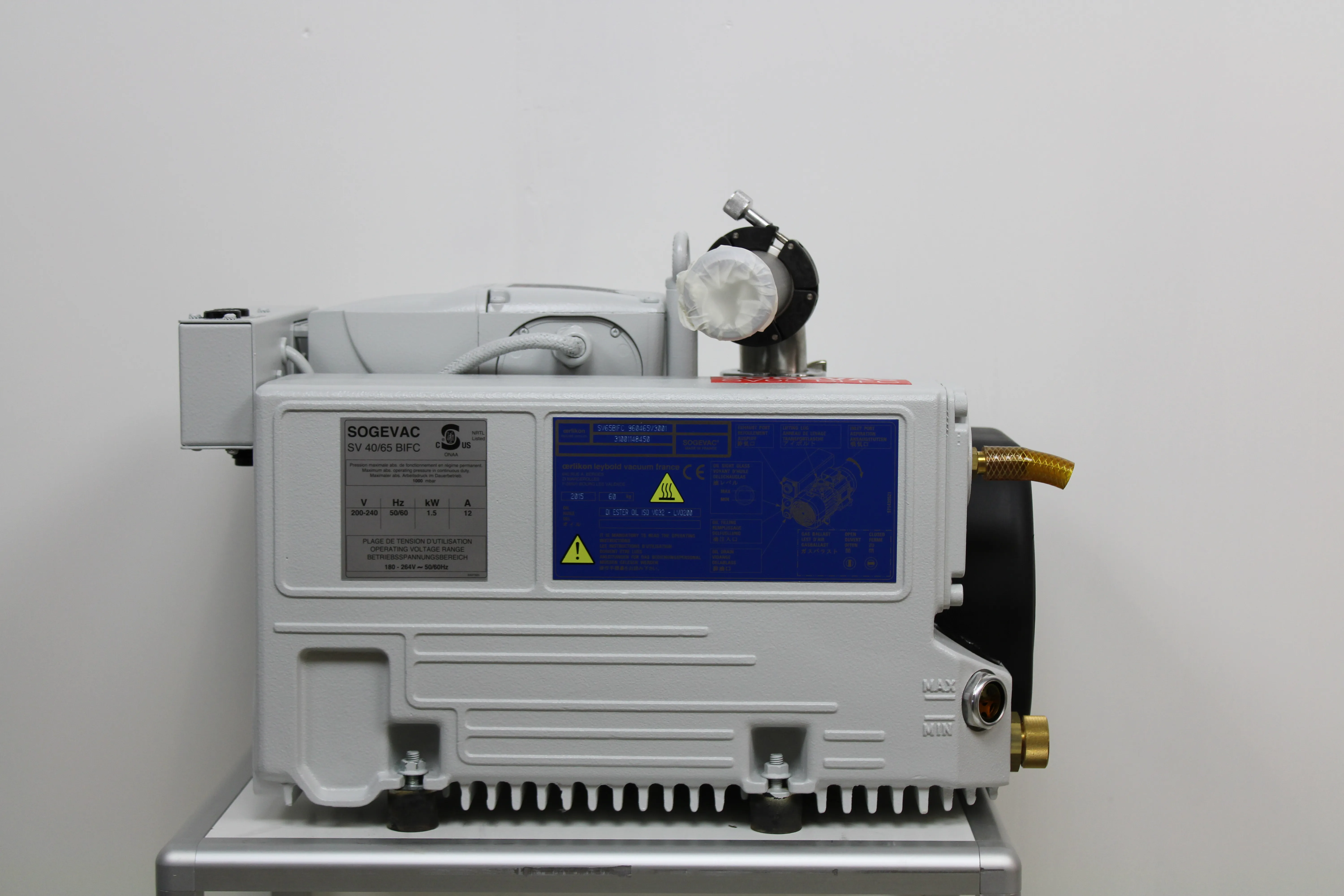 Leybold Sogevac SOGEVAC SV65BIFC 960465V013001 Vacuum Pump 230V 50Hz/60Hz